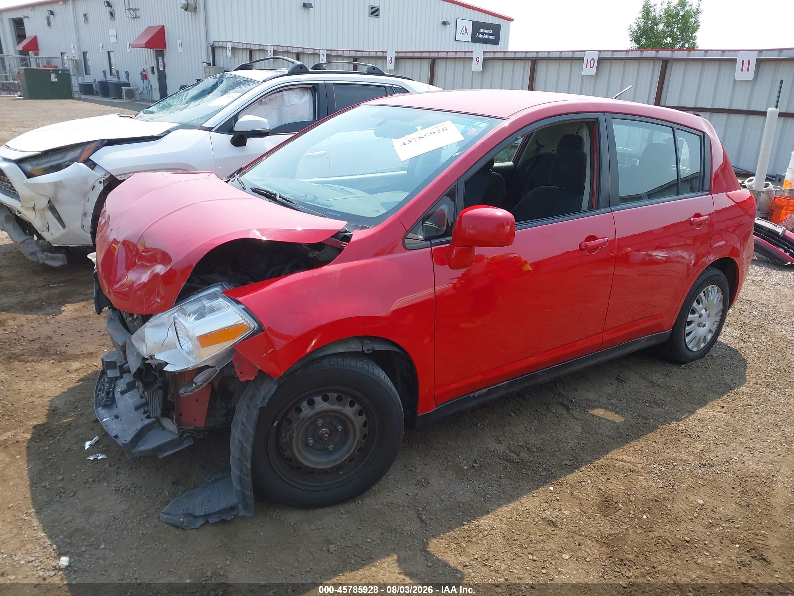 2012 Nissan Versa 1.8 S Red vin: 3N1BC1CP8CK812497