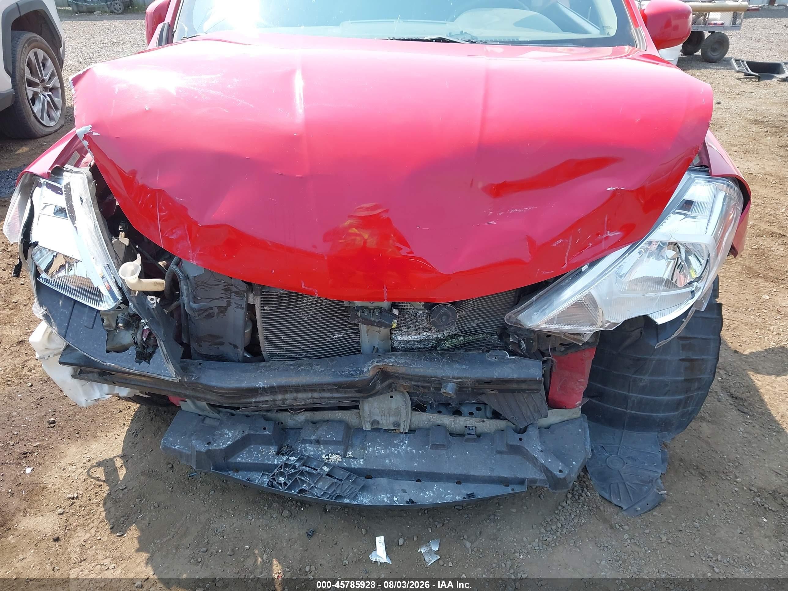 2012 Nissan Versa 1.8 S Red vin: 3N1BC1CP8CK812497