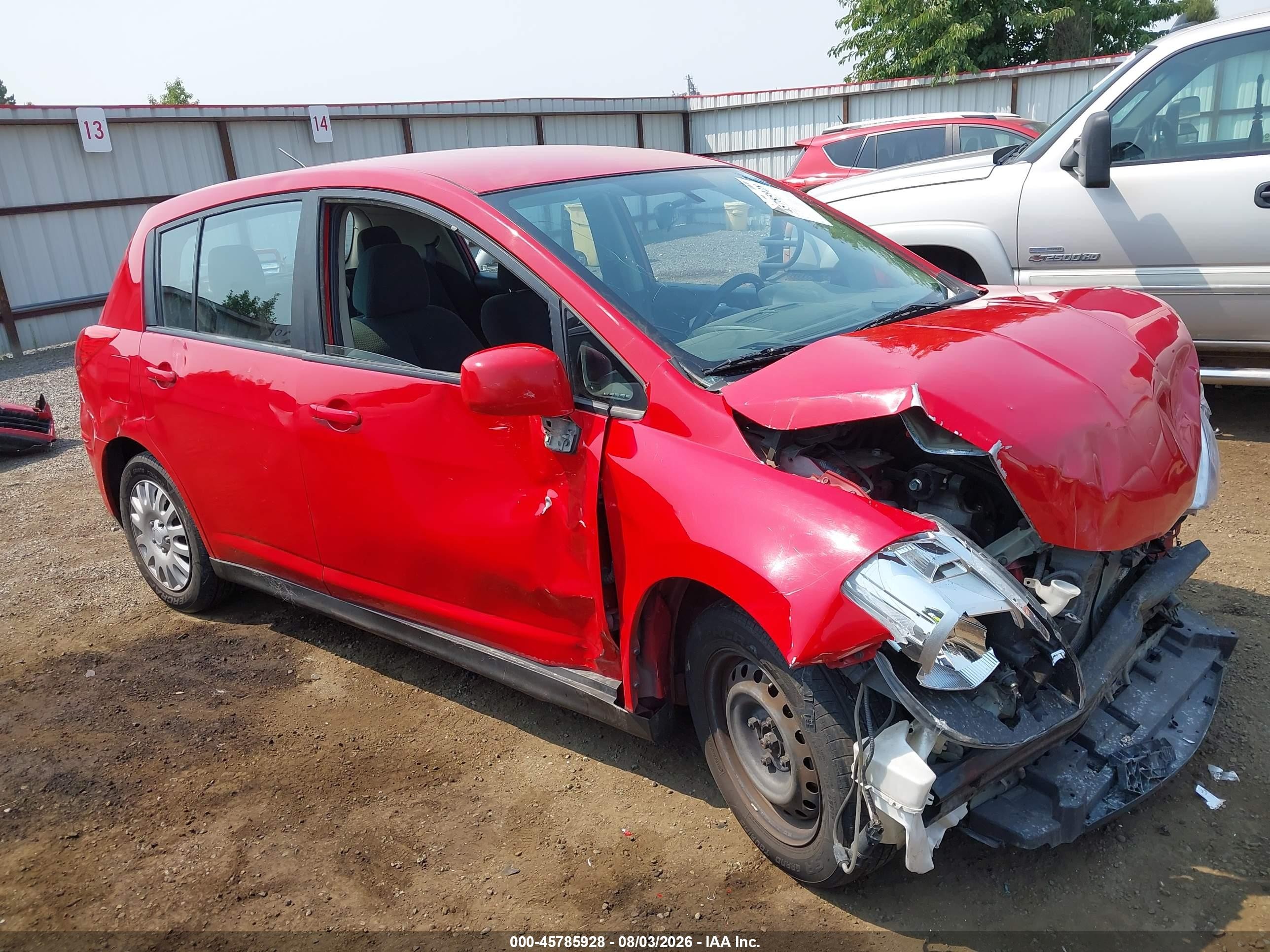 2012 Nissan Versa 1.8 S Red vin: 3N1BC1CP8CK812497