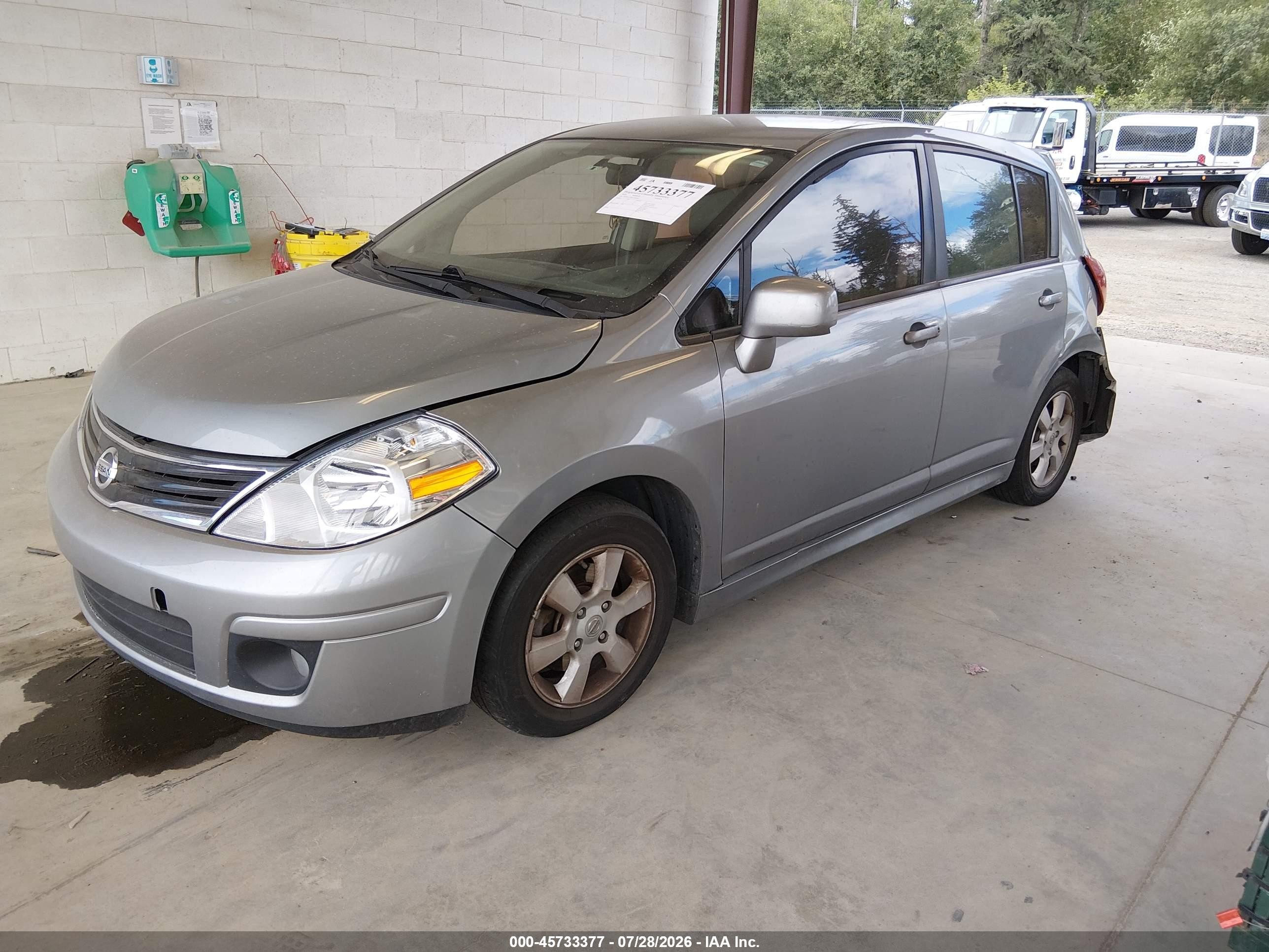 2010 Nissan Versa 1.8sl Silver vin: 3N1BC1CP9AL366206