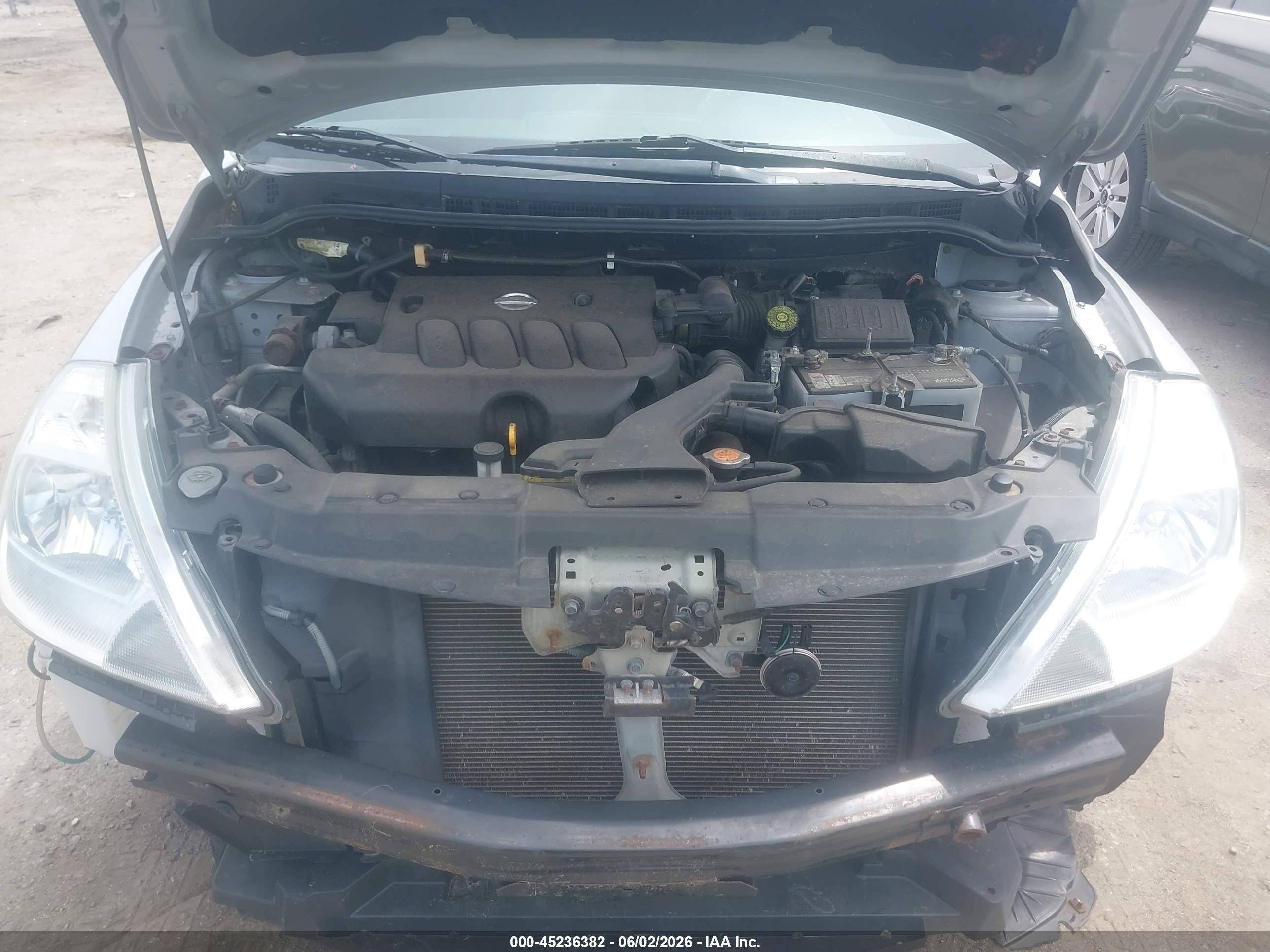 2010 Nissan Versa 1.8sl Silver vin: 3N1BC1CP9AL403660