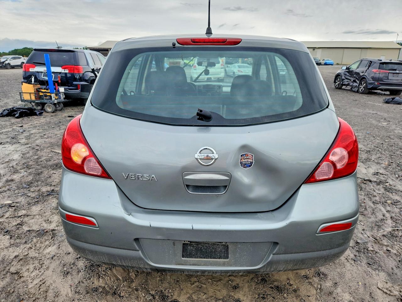 2010 Nissan Versa 1.8 S Gray vin: 3N1BC1CP9AL437727