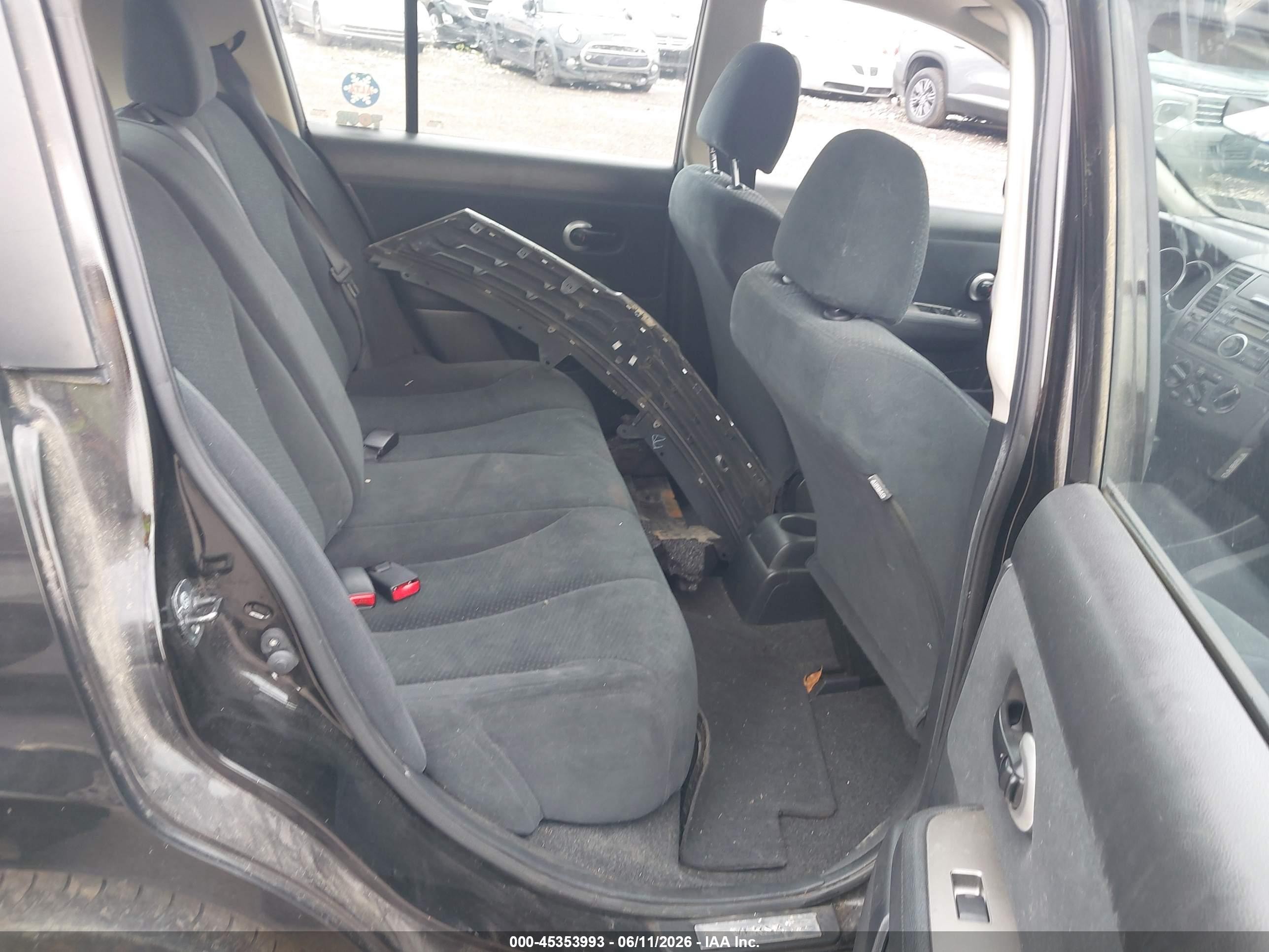 2011 Nissan Versa 1.8s Black vin: 3N1BC1CP9BL365820