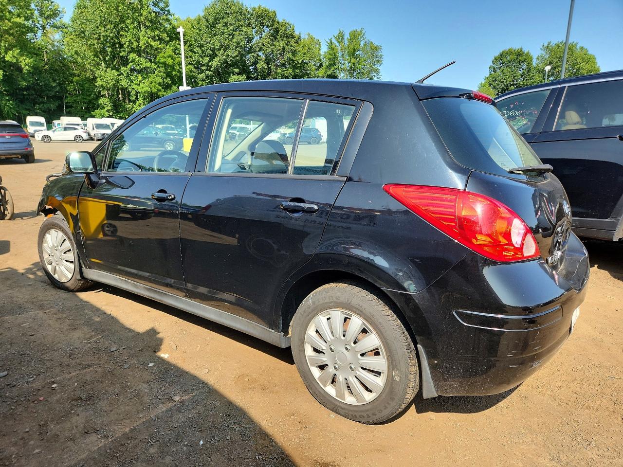 2011 Nissan Versa 1.8 S Black vin: 3N1BC1CP9BL379832