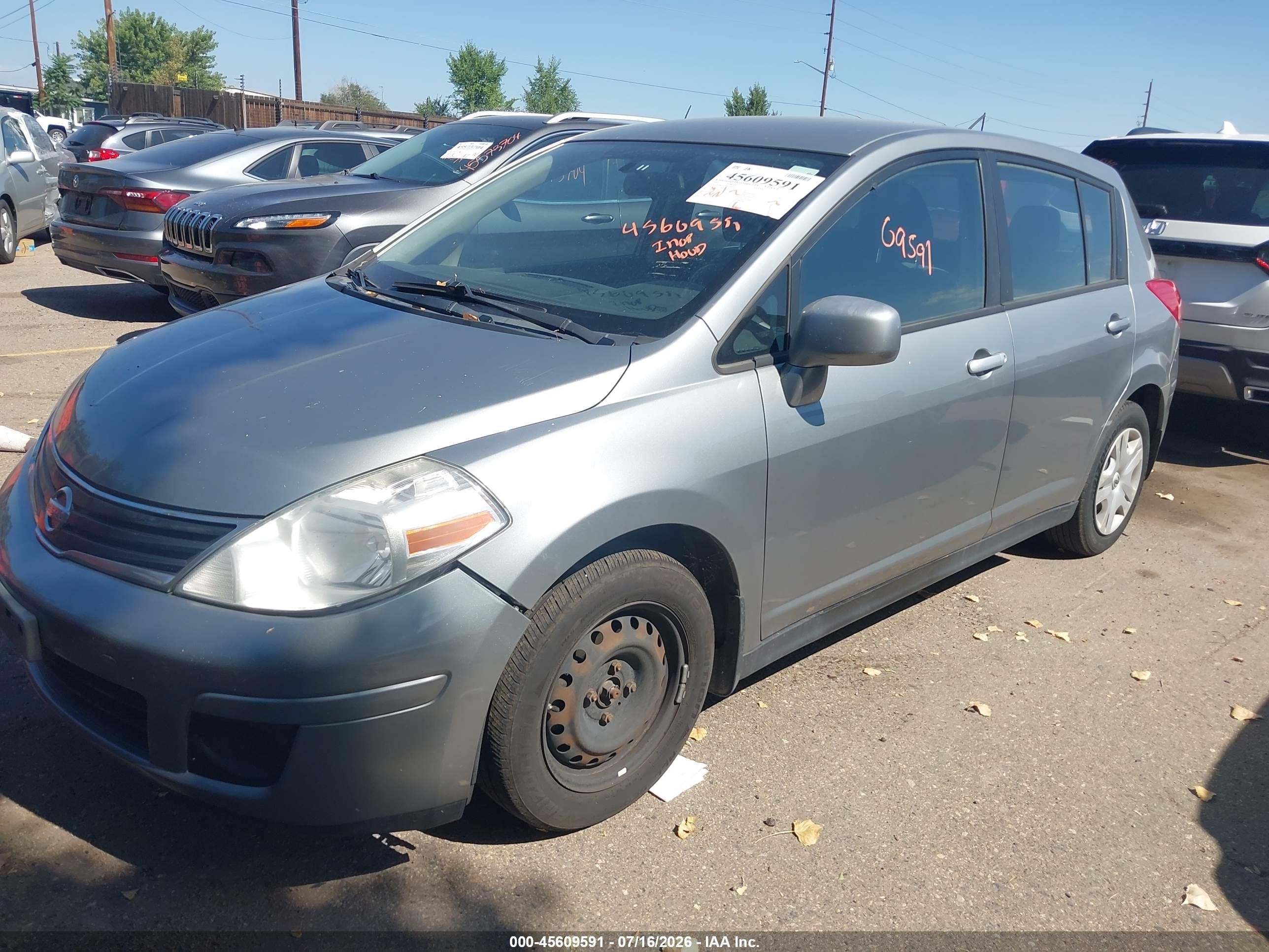 2011 Nissan Versa 1.8s Gray vin: 3N1BC1CP9BL380933