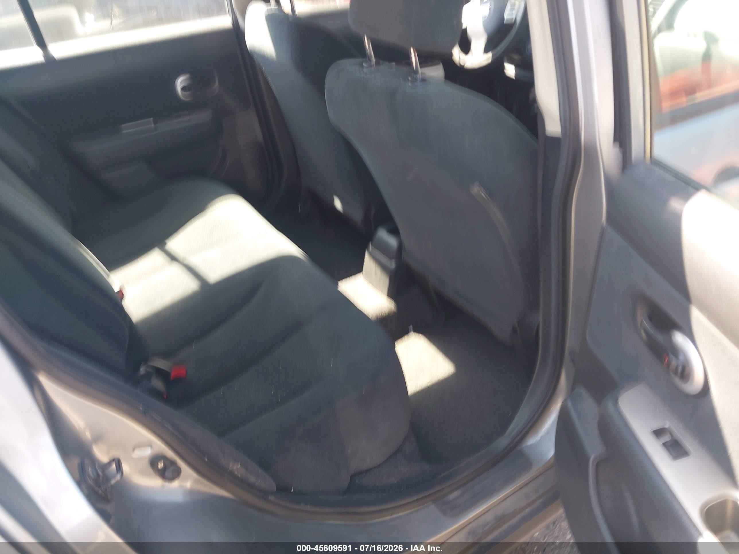 2011 Nissan Versa 1.8s Gray vin: 3N1BC1CP9BL380933