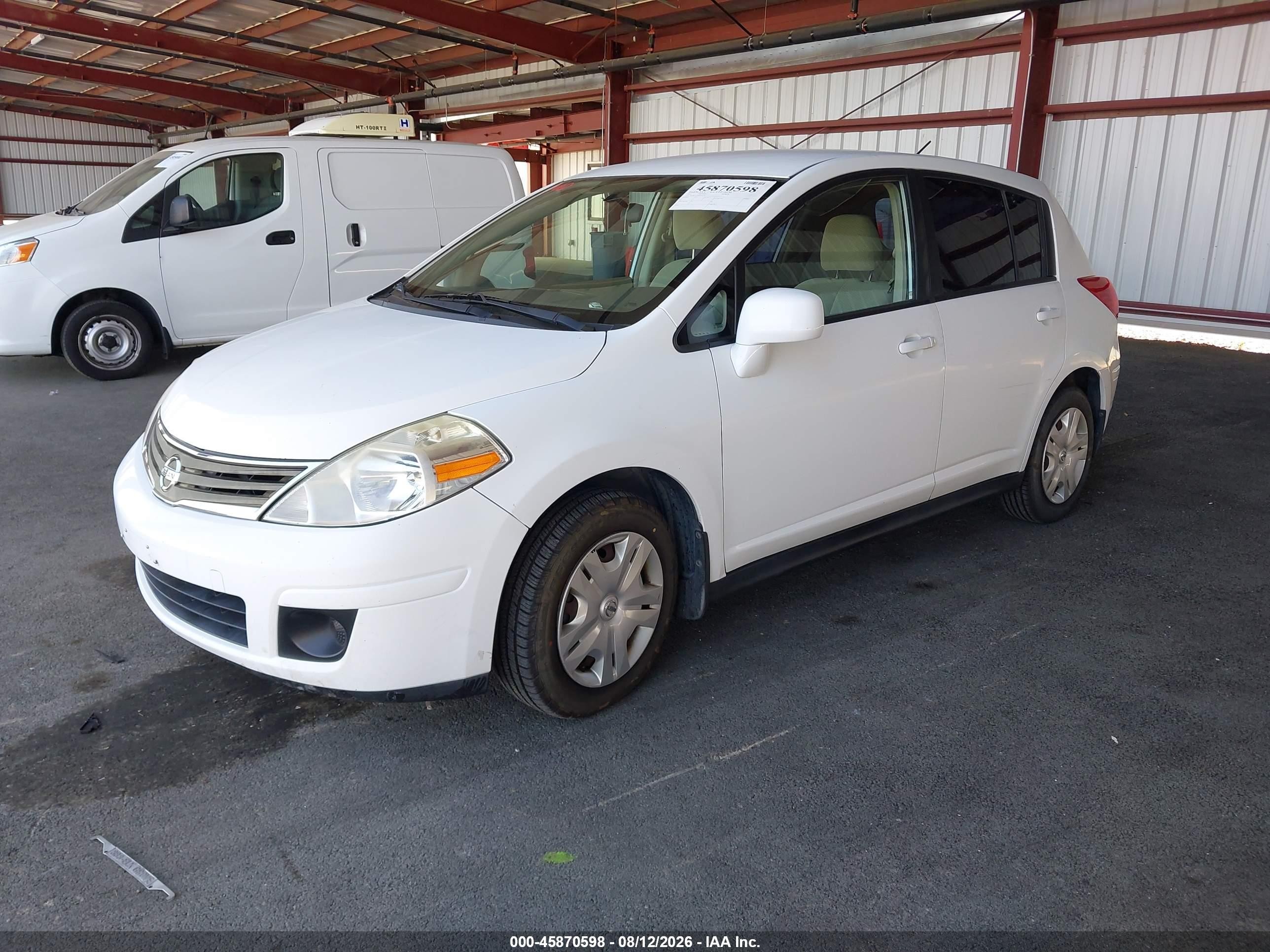 2011 Nissan Versa 1.8s White vin: 3N1BC1CP9BL456196