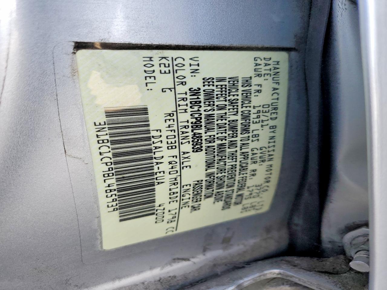 2011 Nissan Versa 1.8 S Серебряный vin: 3N1BC1CP9BL485939