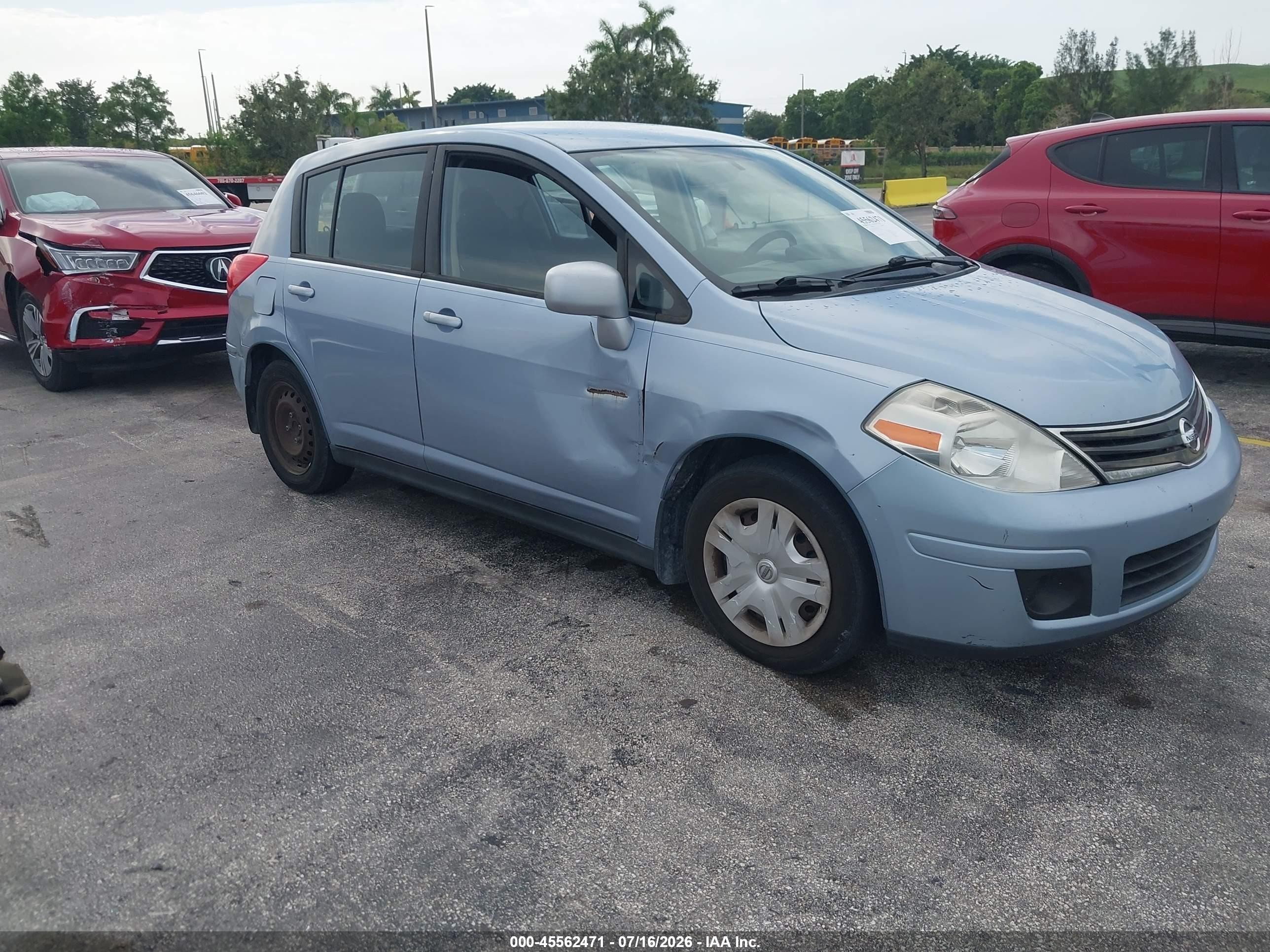 2011 Nissan Versa 1.8s Blue vin: 3N1BC1CP9BL492311