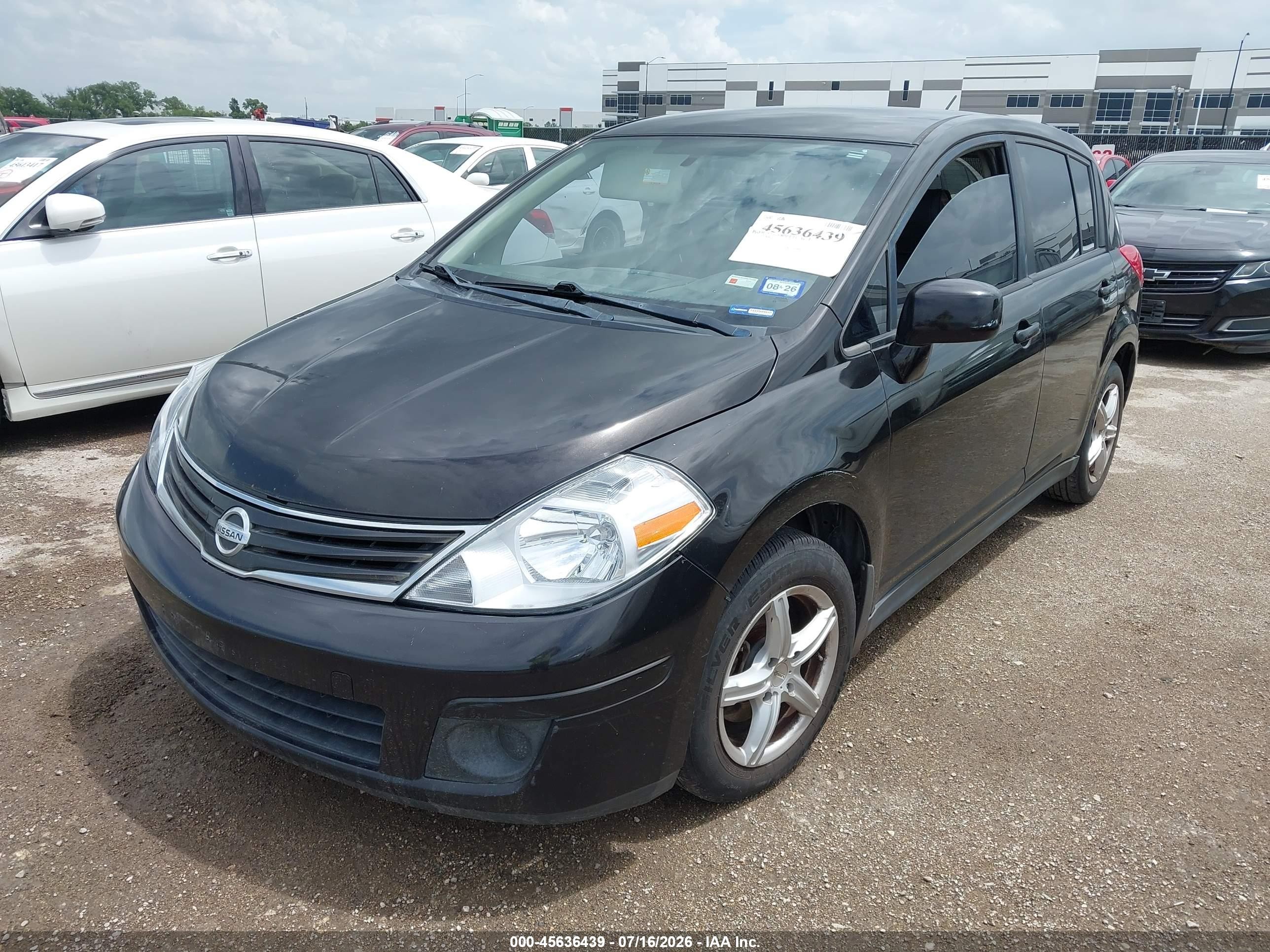 2011 Nissan Versa 1.8s Черный vin: 3N1BC1CP9BL508961