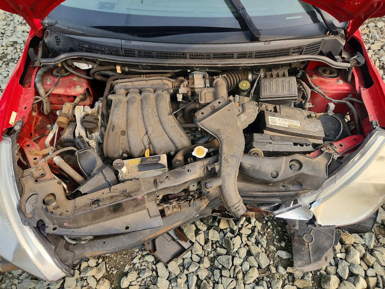 2012 Nissan Versa 1.8 S Red vin: 3N1BC1CP9CK200924