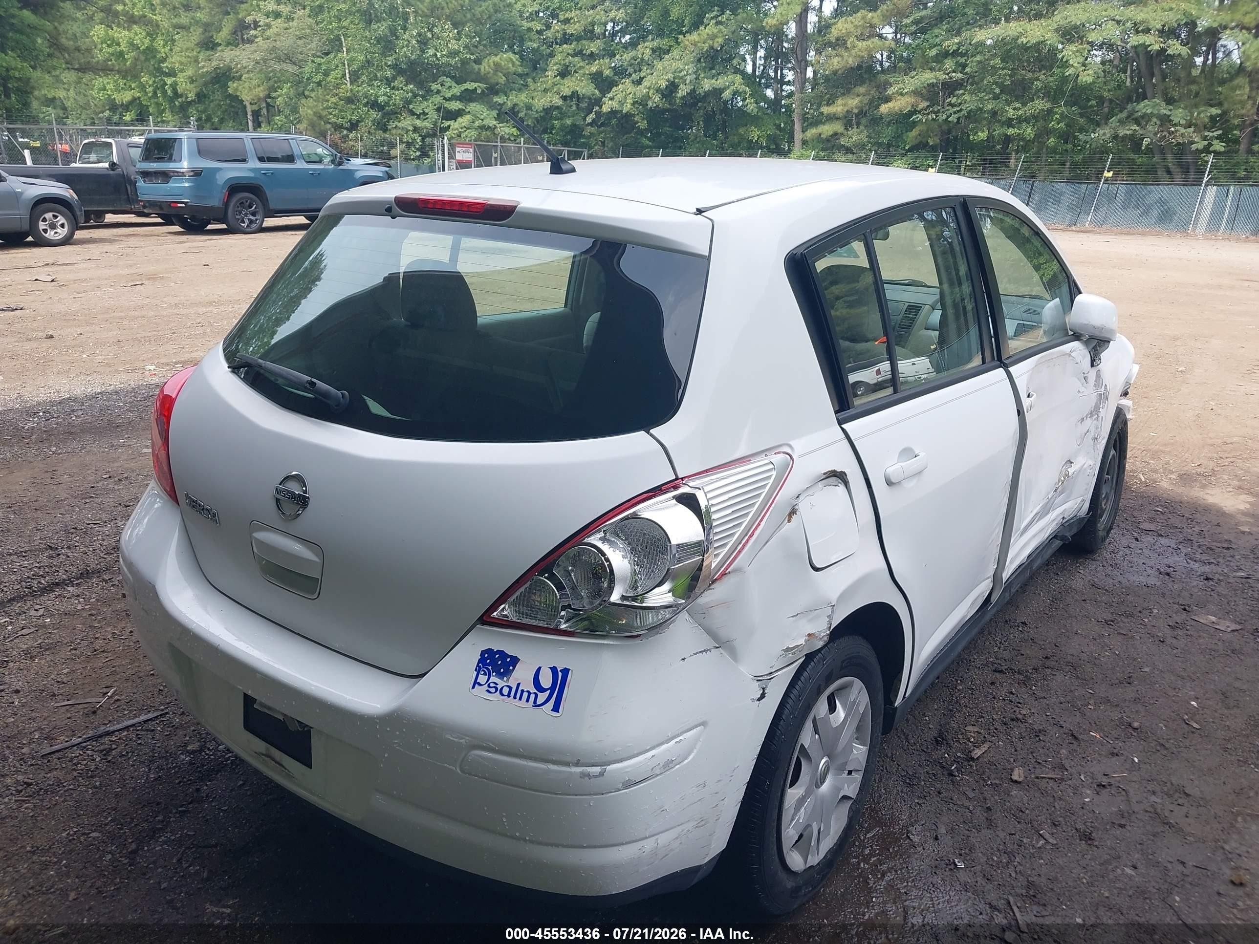 2012 Nissan Versa 1.8 S White vin: 3N1BC1CP9CK208294