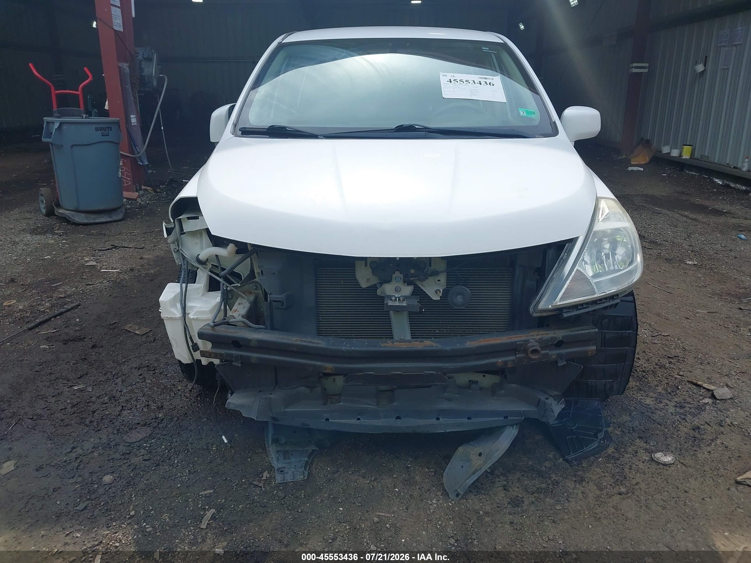 2012 Nissan Versa 1.8 S White vin: 3N1BC1CP9CK208294