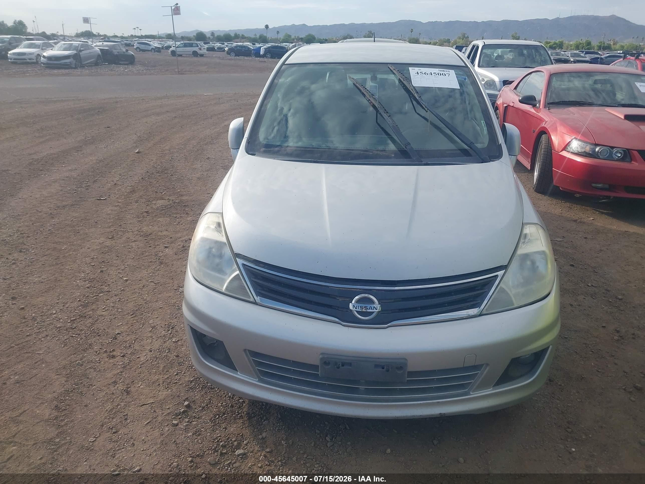 2012 Nissan Versa 1.8 Sl Серый vin: 3N1BC1CP9CK245510