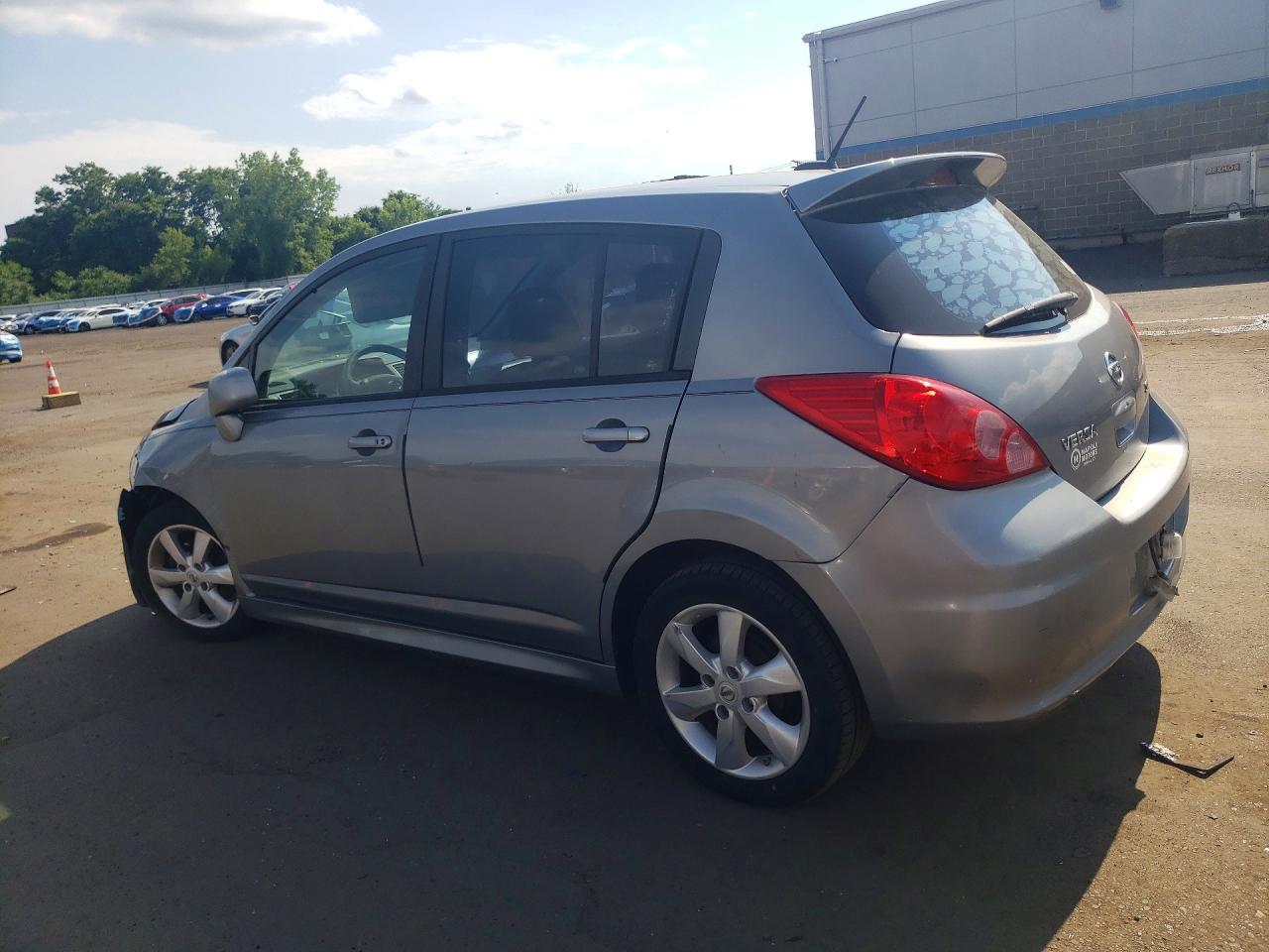 2012 Nissan Versa 1.8 S Silver vin: 3N1BC1CP9CK284307