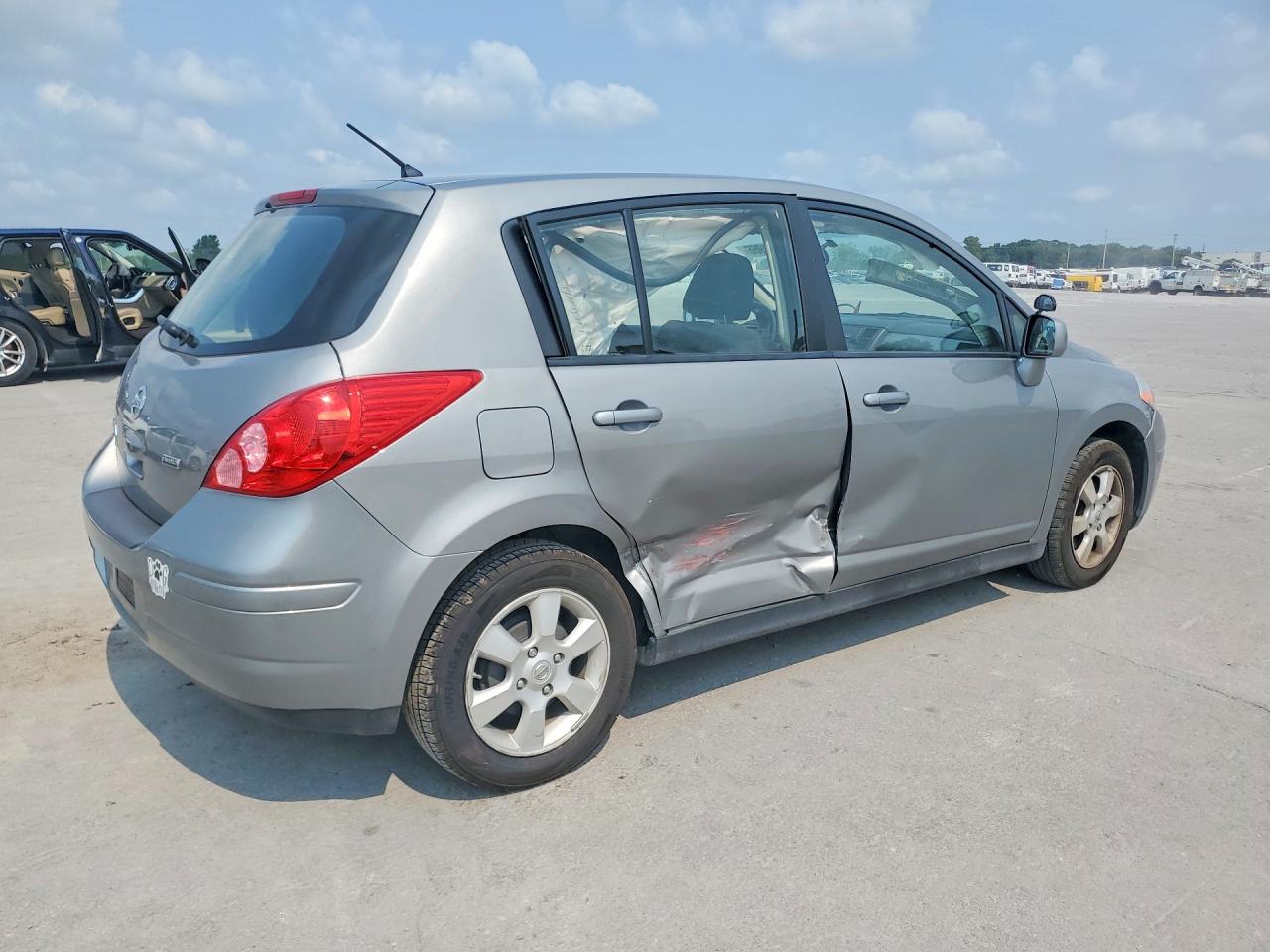 2012 Nissan Versa 1.8 S Gray vin: 3N1BC1CP9CK288261