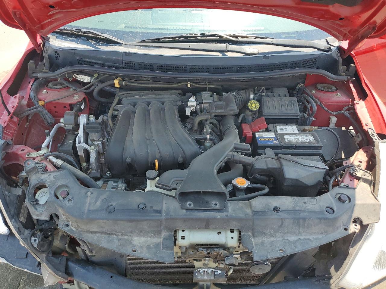2012 Nissan Versa 1.8 S Red vin: 3N1BC1CP9CK292357