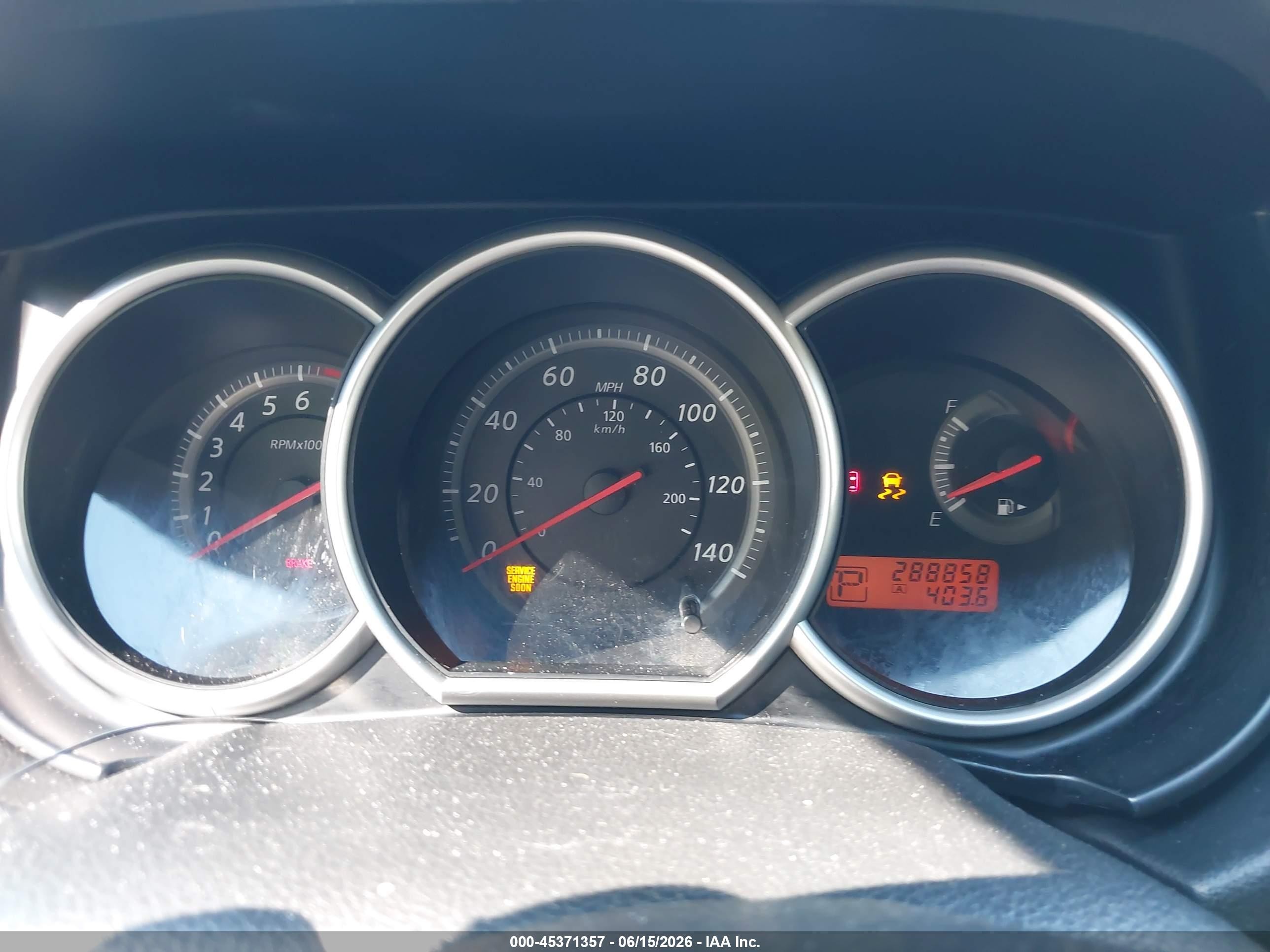 2012 Nissan Versa 1.8 S Silver vin: 3N1BC1CP9CK295159