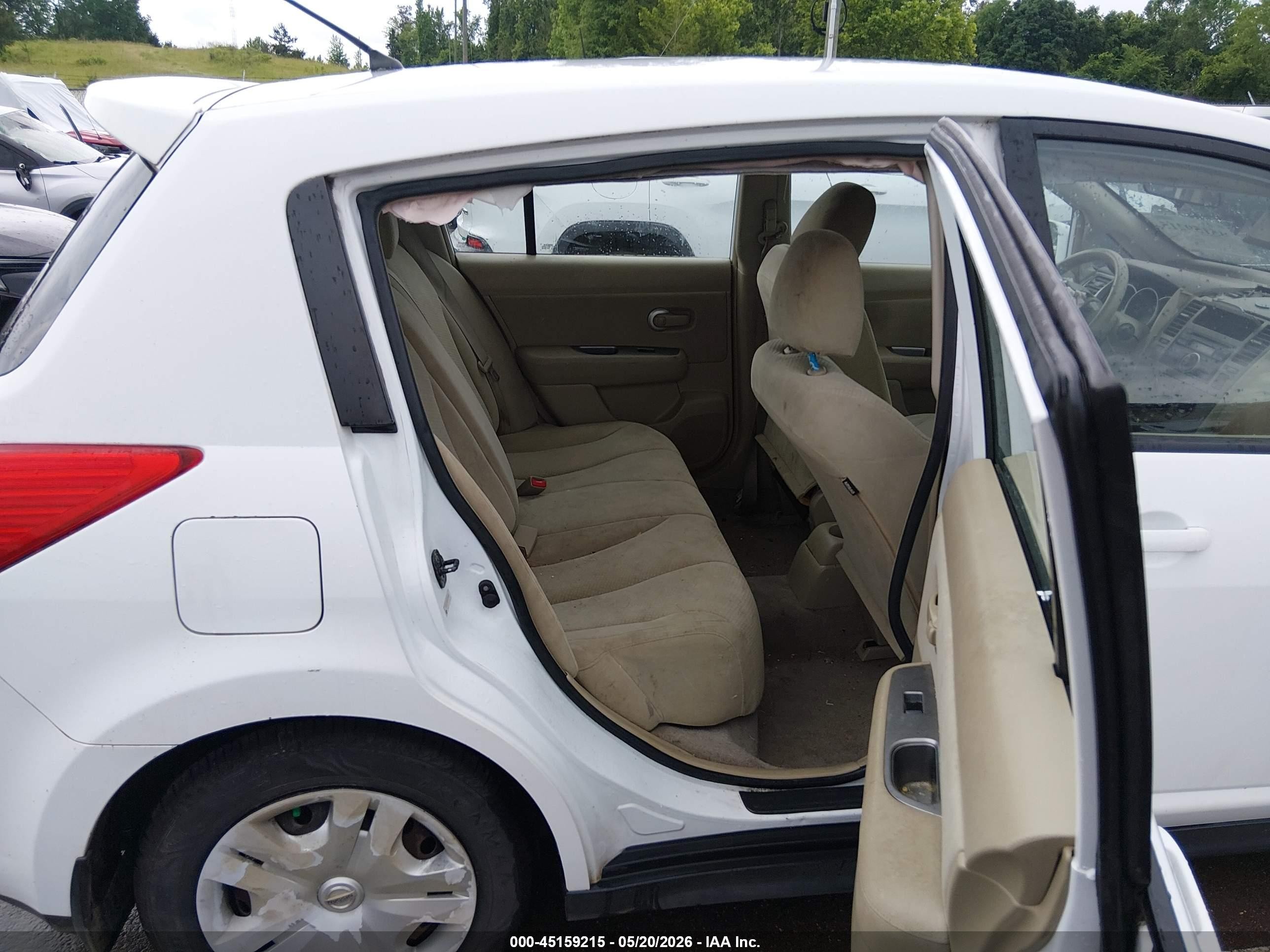 2012 Nissan Versa 1.8 S White vin: 3N1BC1CP9CK296456