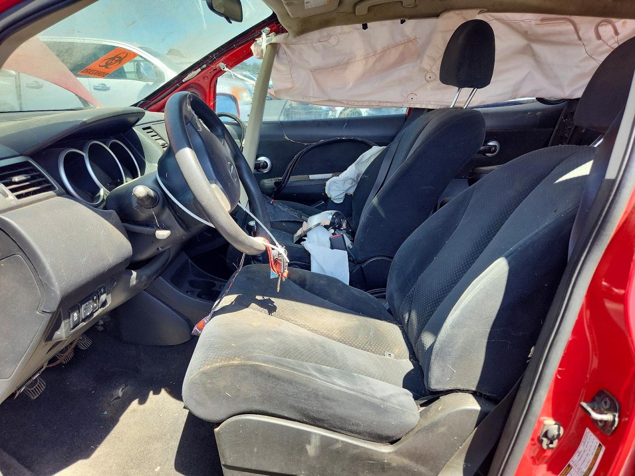 2012 Nissan Versa Red vin: 3N1BC1CP9CK807521