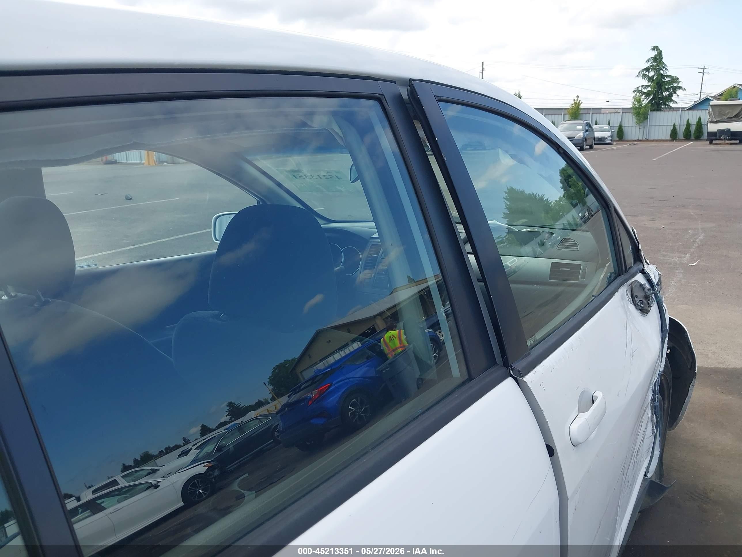 2011 Nissan Versa 1.8s White vin: 3N1BC1CPXBL358570