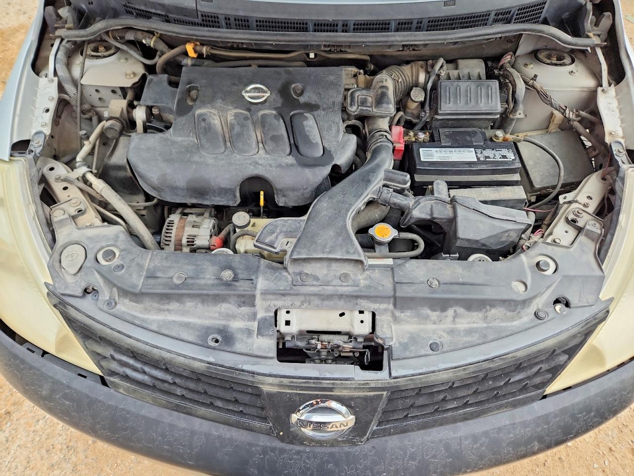 2011 Nissan Versa 1.8 S Silver vin: 3N1BC1CPXBL359766