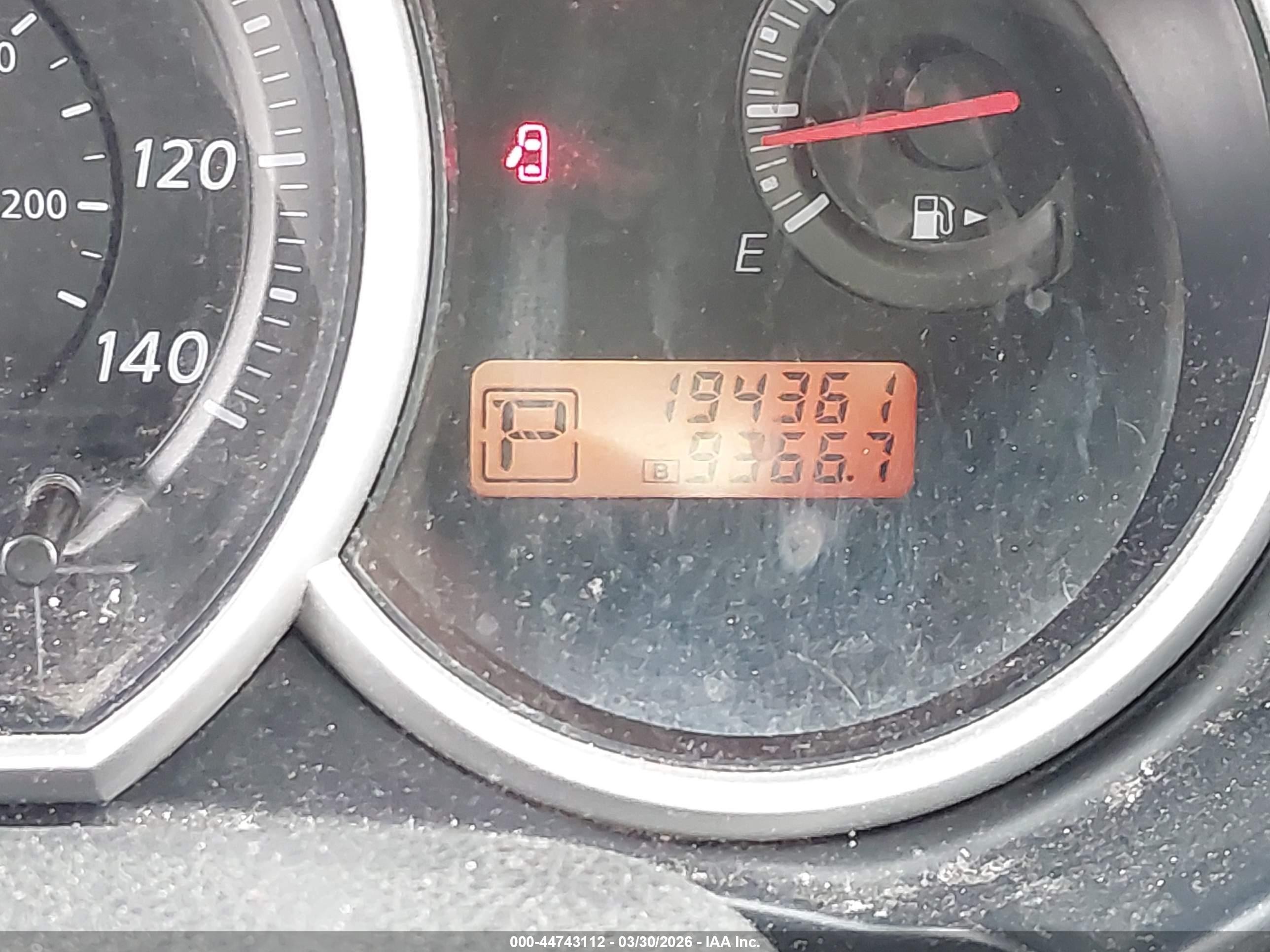 2011 Nissan Versa 1.8s Silver vin: 3N1BC1CPXBL367432