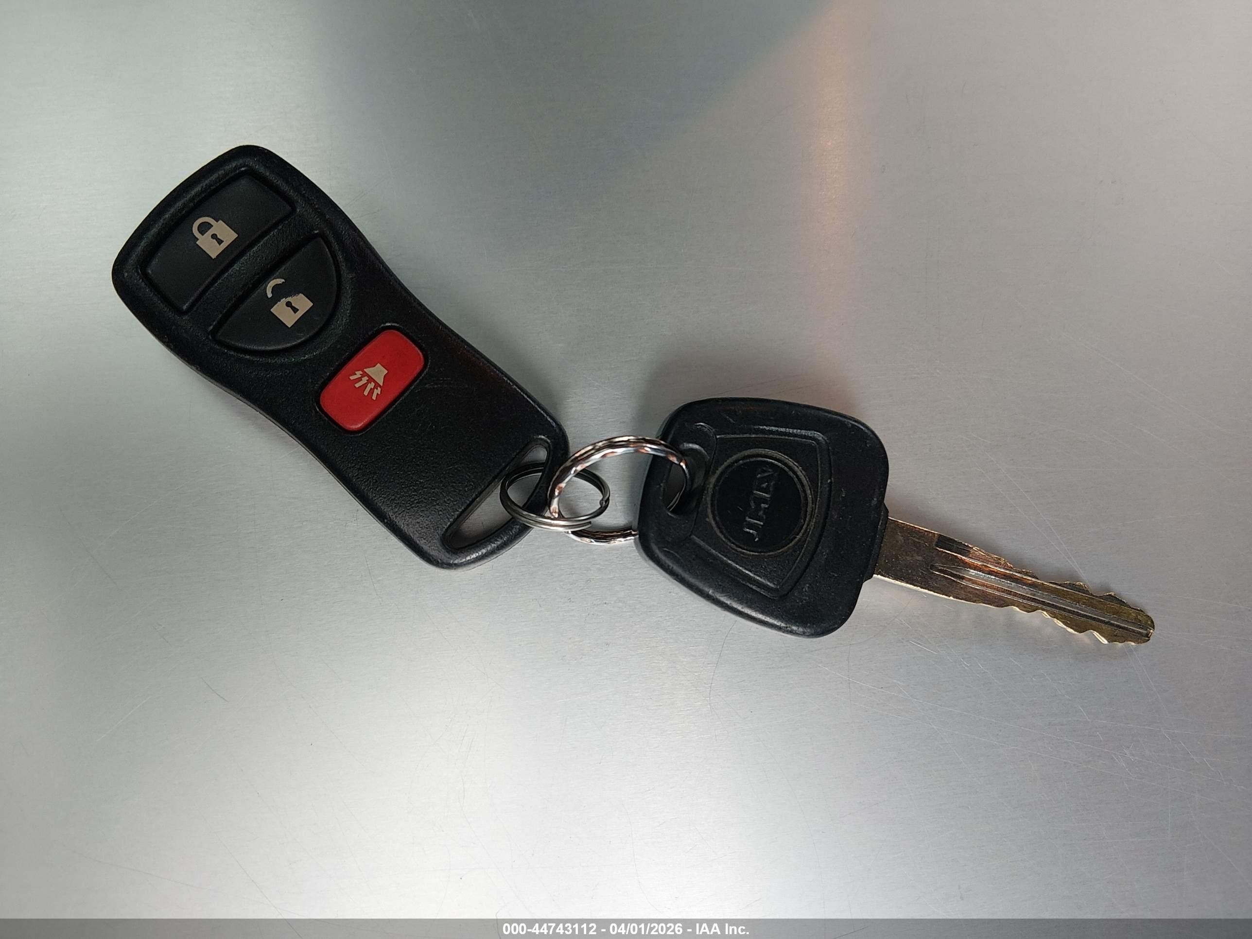 2011 Nissan Versa 1.8s Silver vin: 3N1BC1CPXBL367432