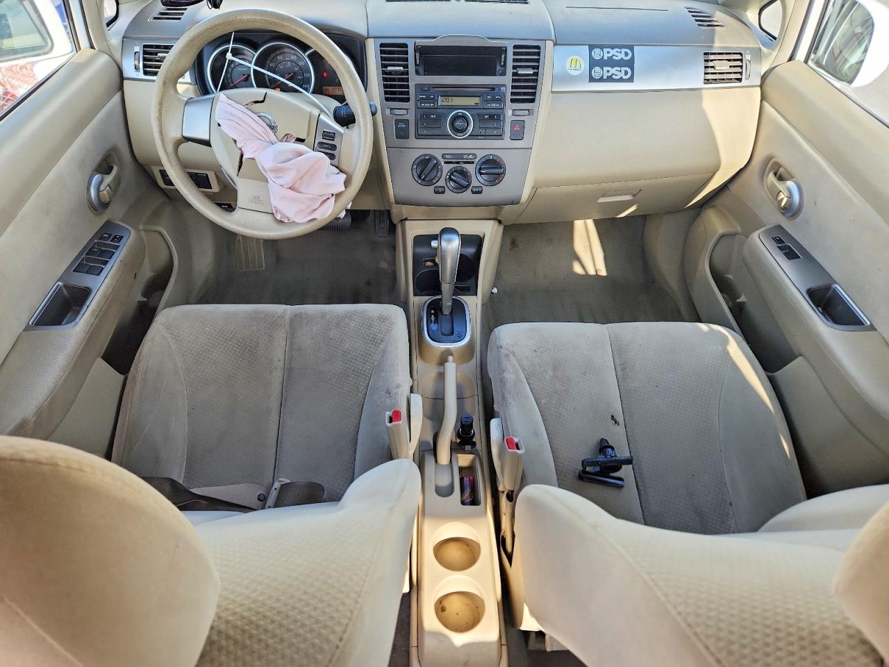 2011 Nissan Versa 1.8 S White vin: 3N1BC1CPXBL406889