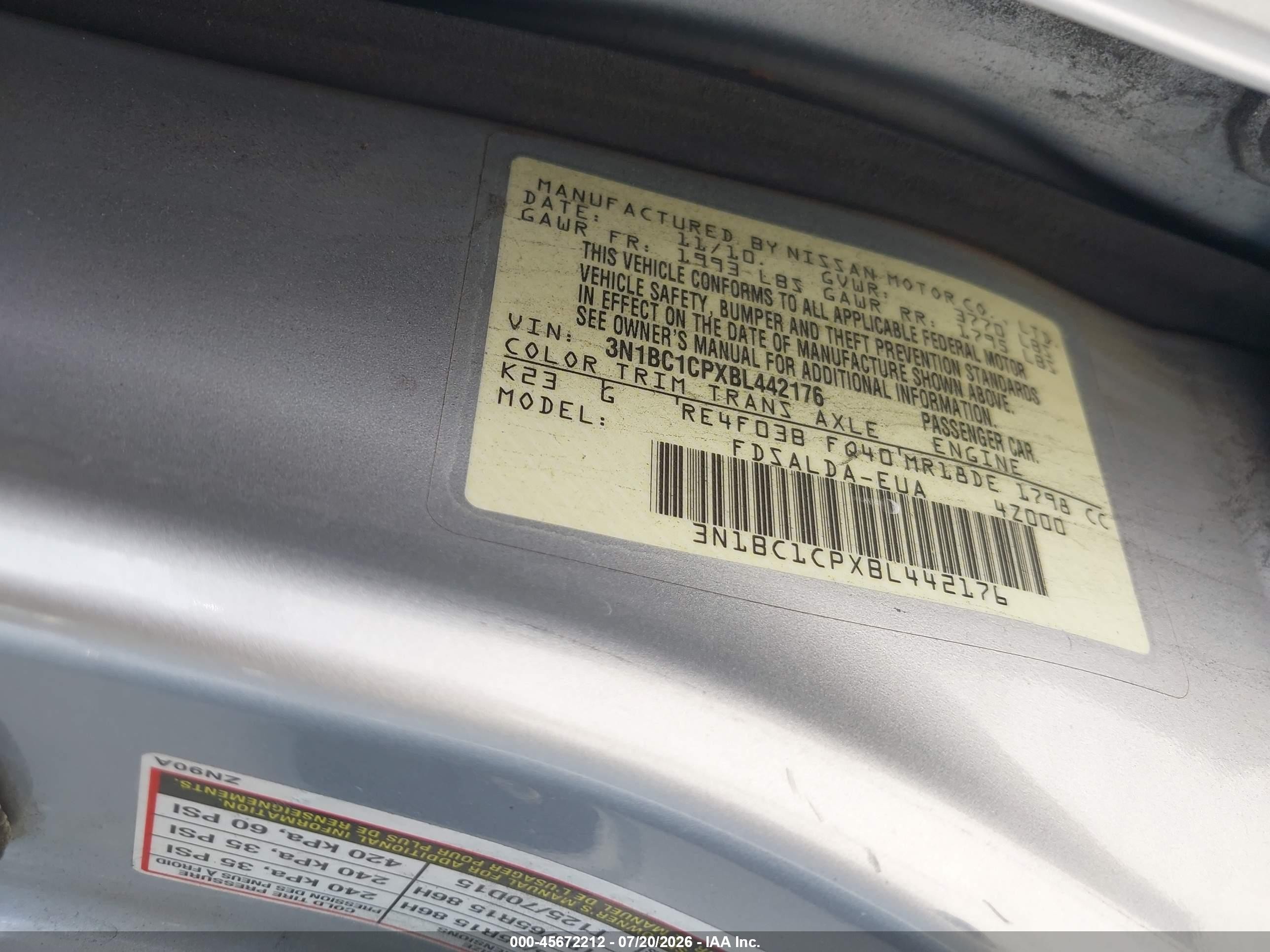 2011 Nissan Versa 1.8s Silver vin: 3N1BC1CPXBL442176