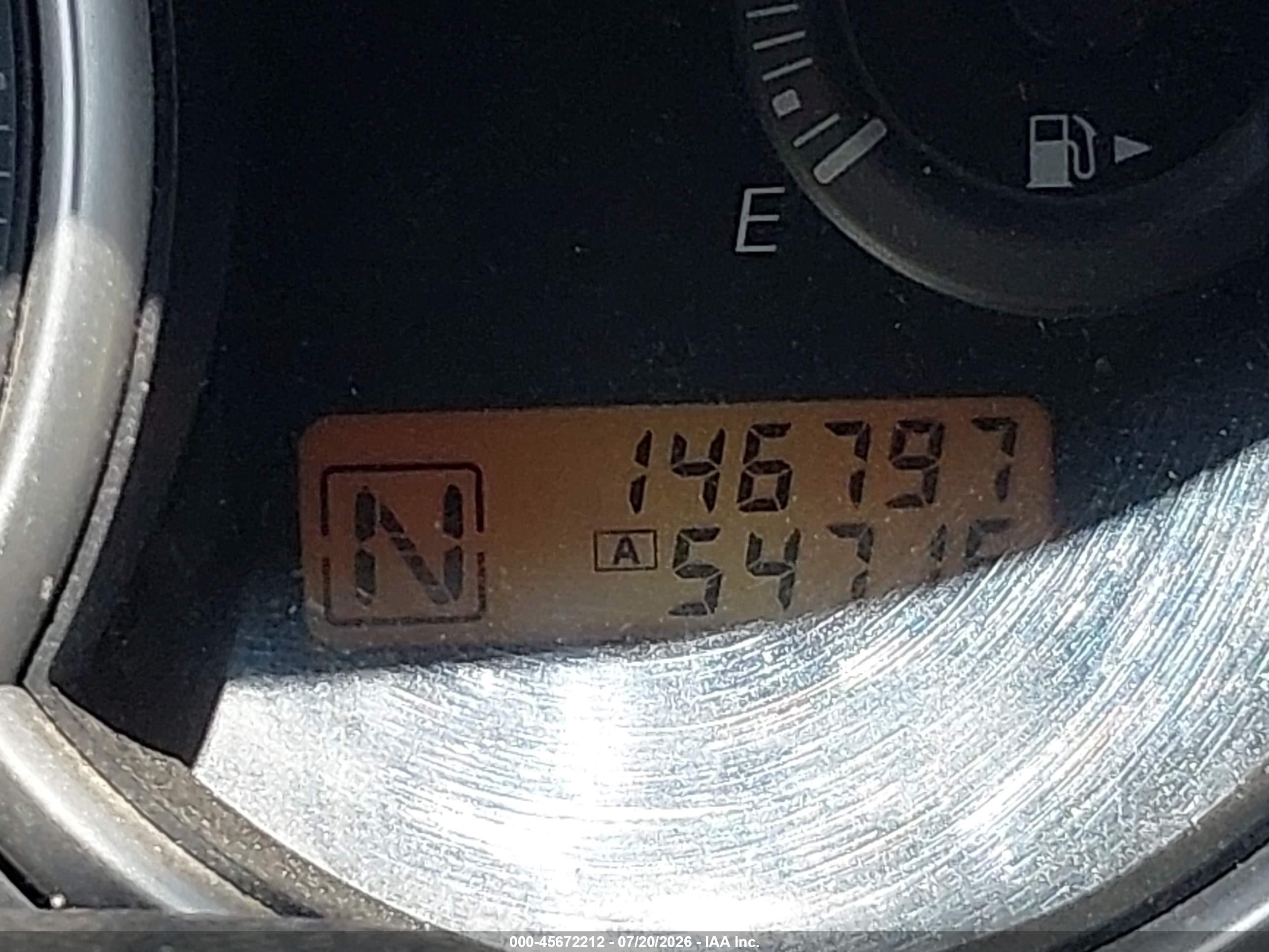 2011 Nissan Versa 1.8s Silver vin: 3N1BC1CPXBL442176