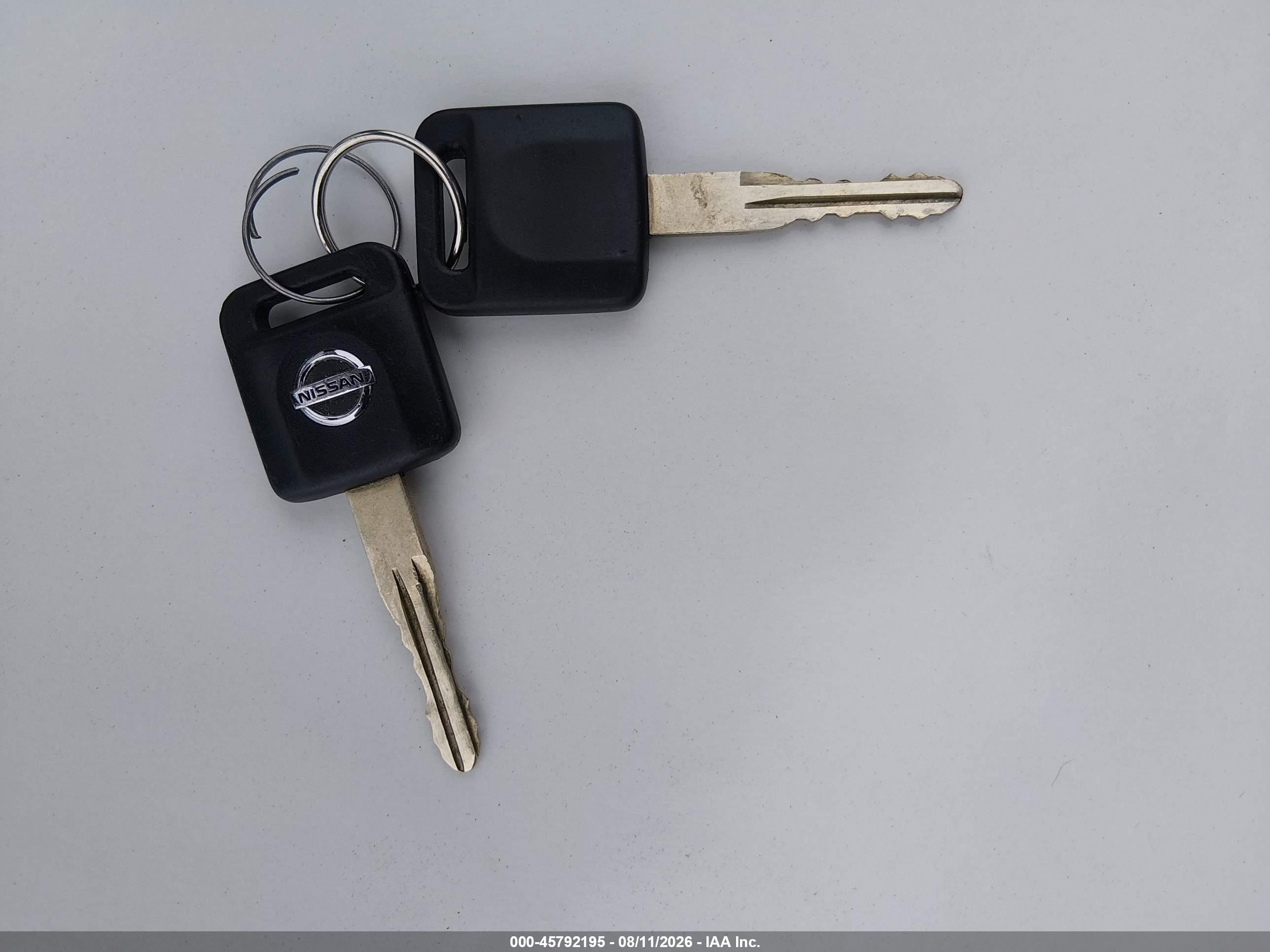2011 Nissan Versa 1.8s Белый vin: 3N1BC1CPXBL495282