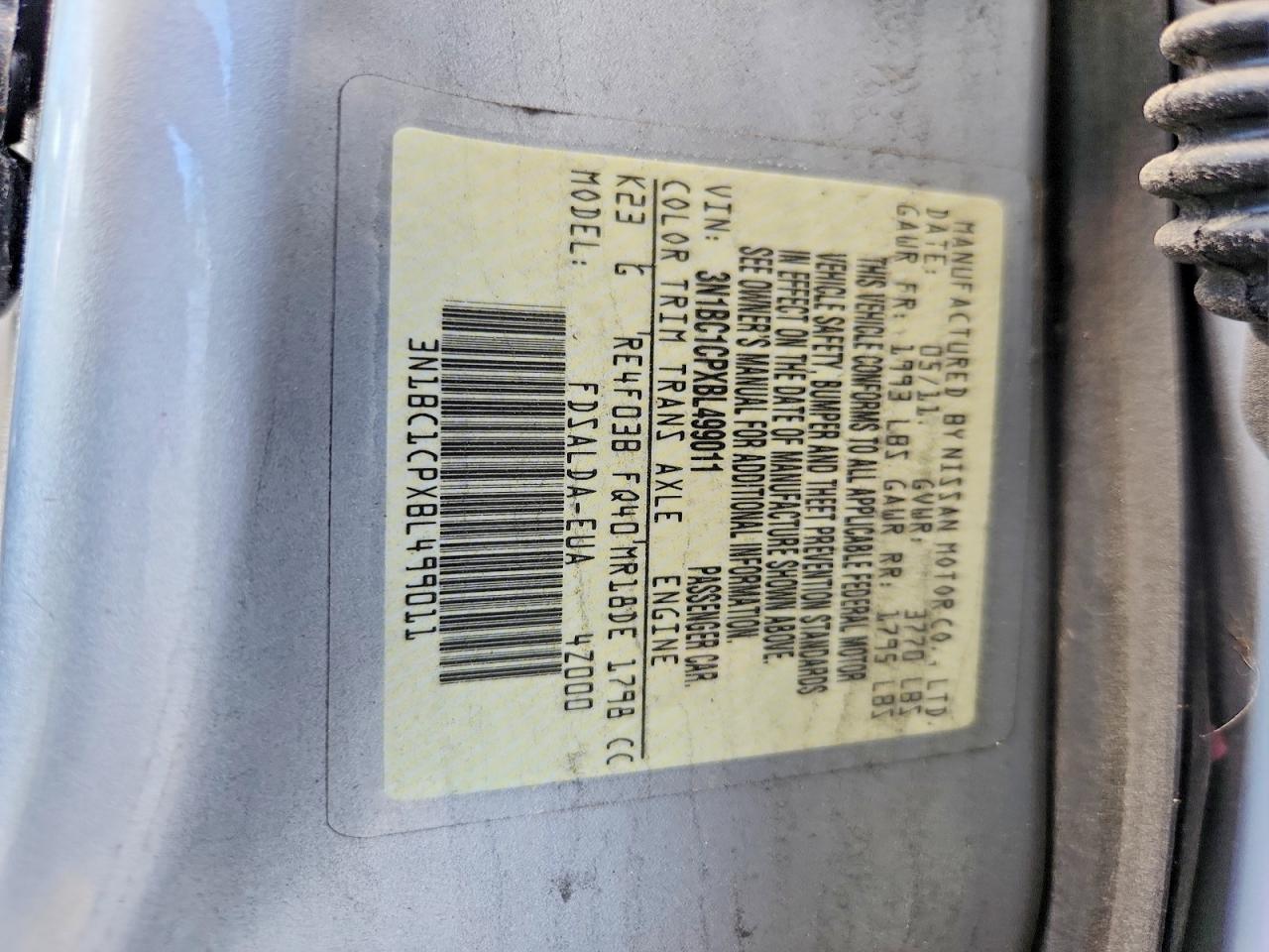 2011 Nissan Versa 1.8 S Серебряный vin: 3N1BC1CPXBL499011