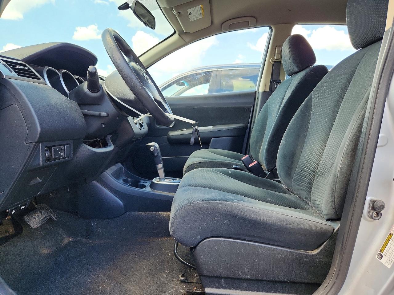 2011 Nissan Versa 1.8 S Серебряный vin: 3N1BC1CPXBL499011