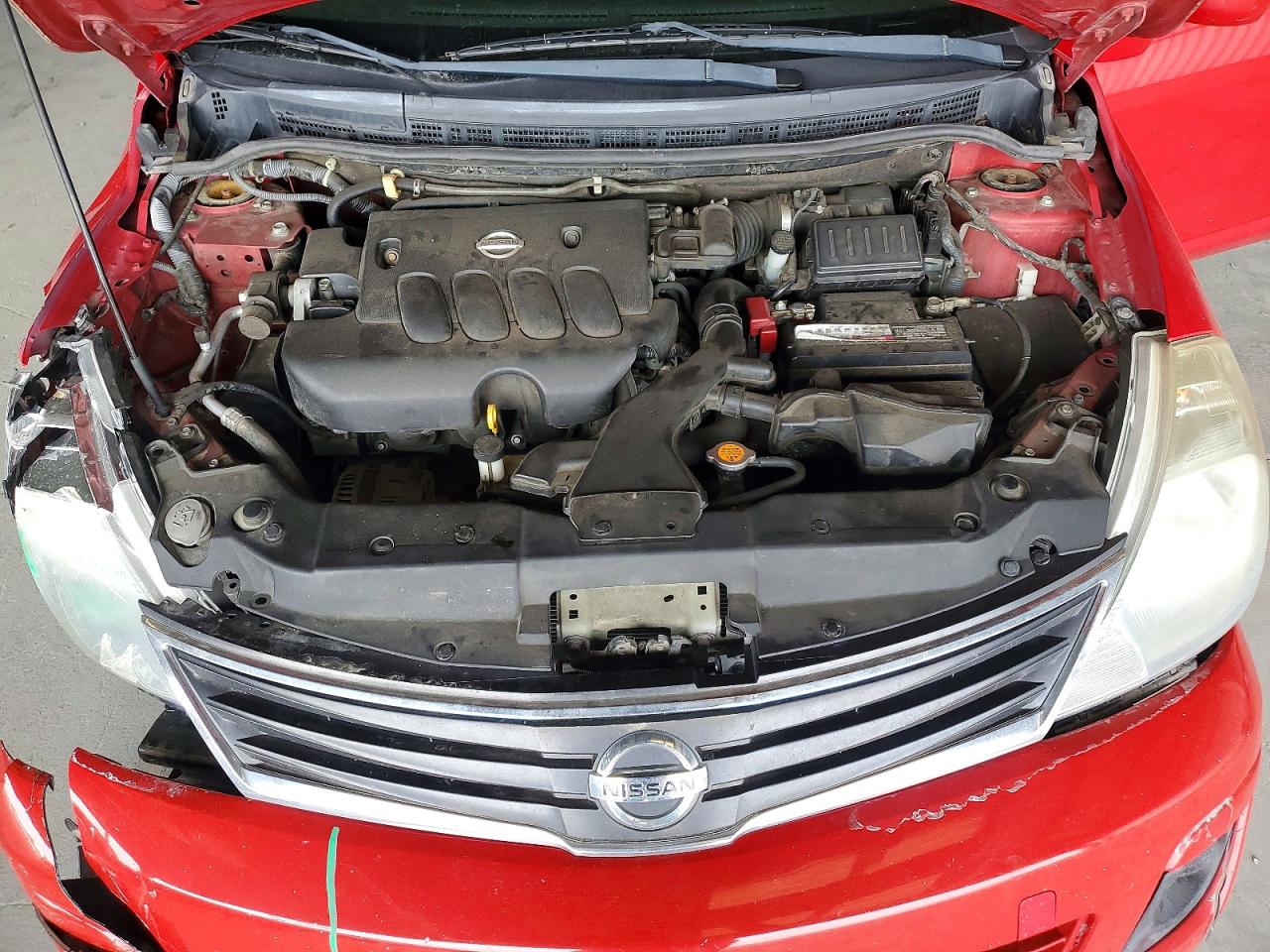 2011 Nissan Versa 1.8 S Red vin: 3N1BC1CPXBL500142