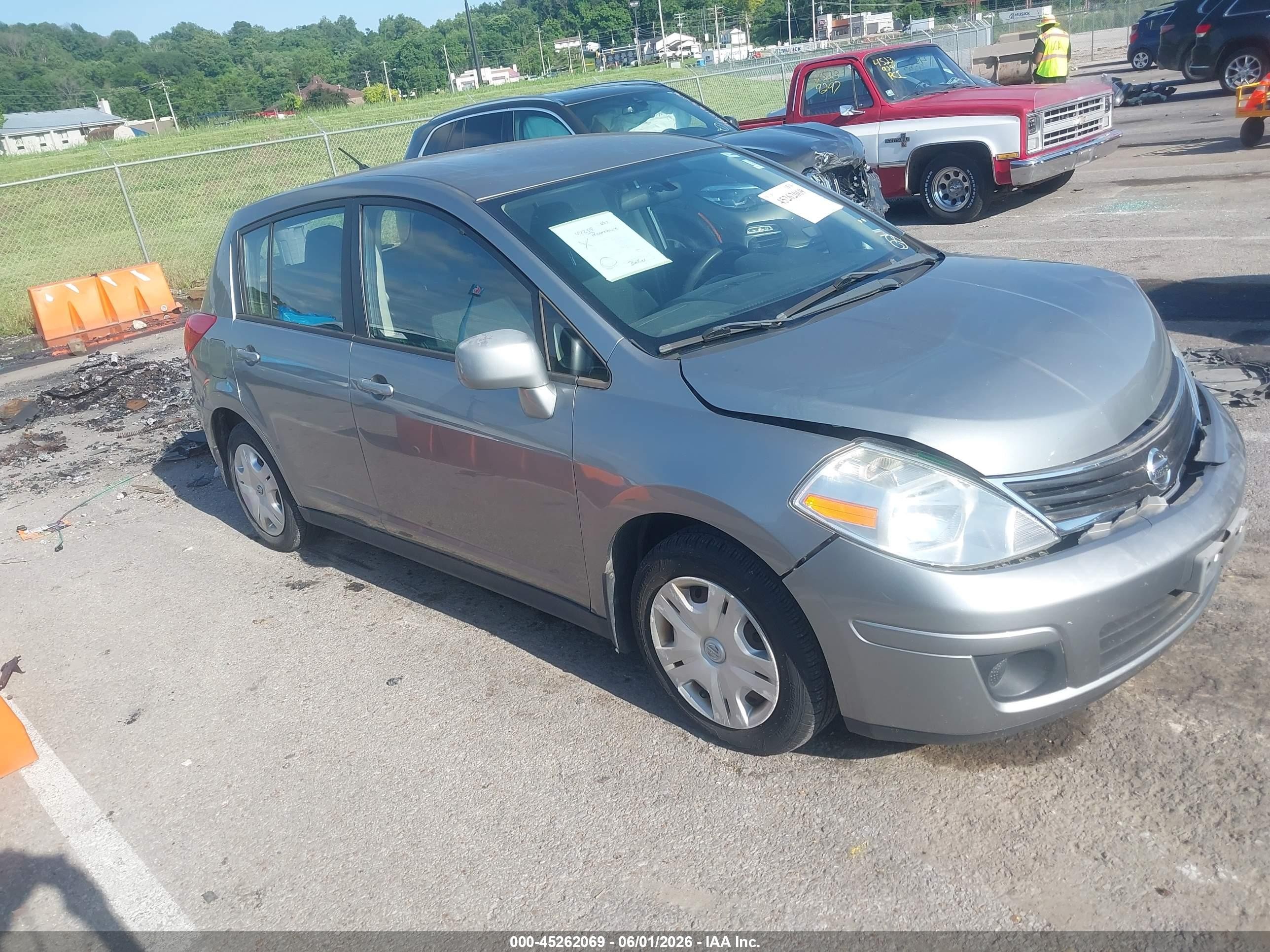 2011 Nissan Versa 1.8s Gray vin: 3N1BC1CPXBL507687