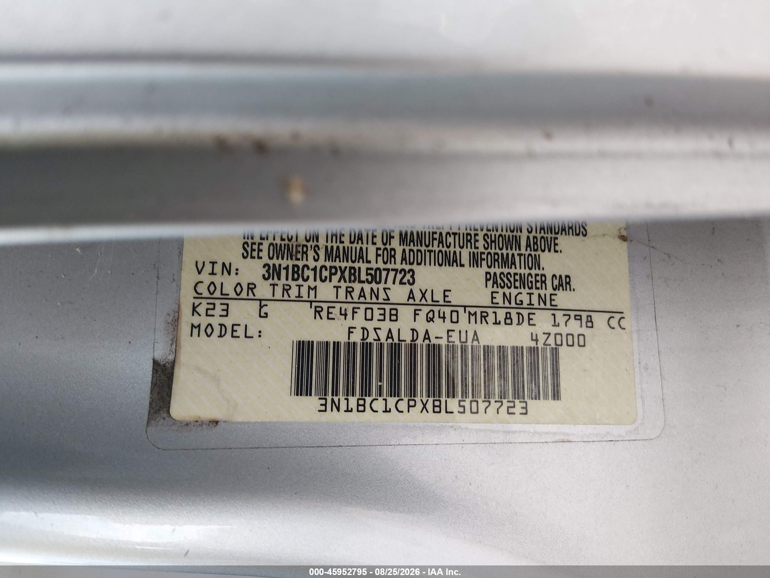 2011 Nissan Versa 1.8s Silver vin: 3N1BC1CPXBL507723