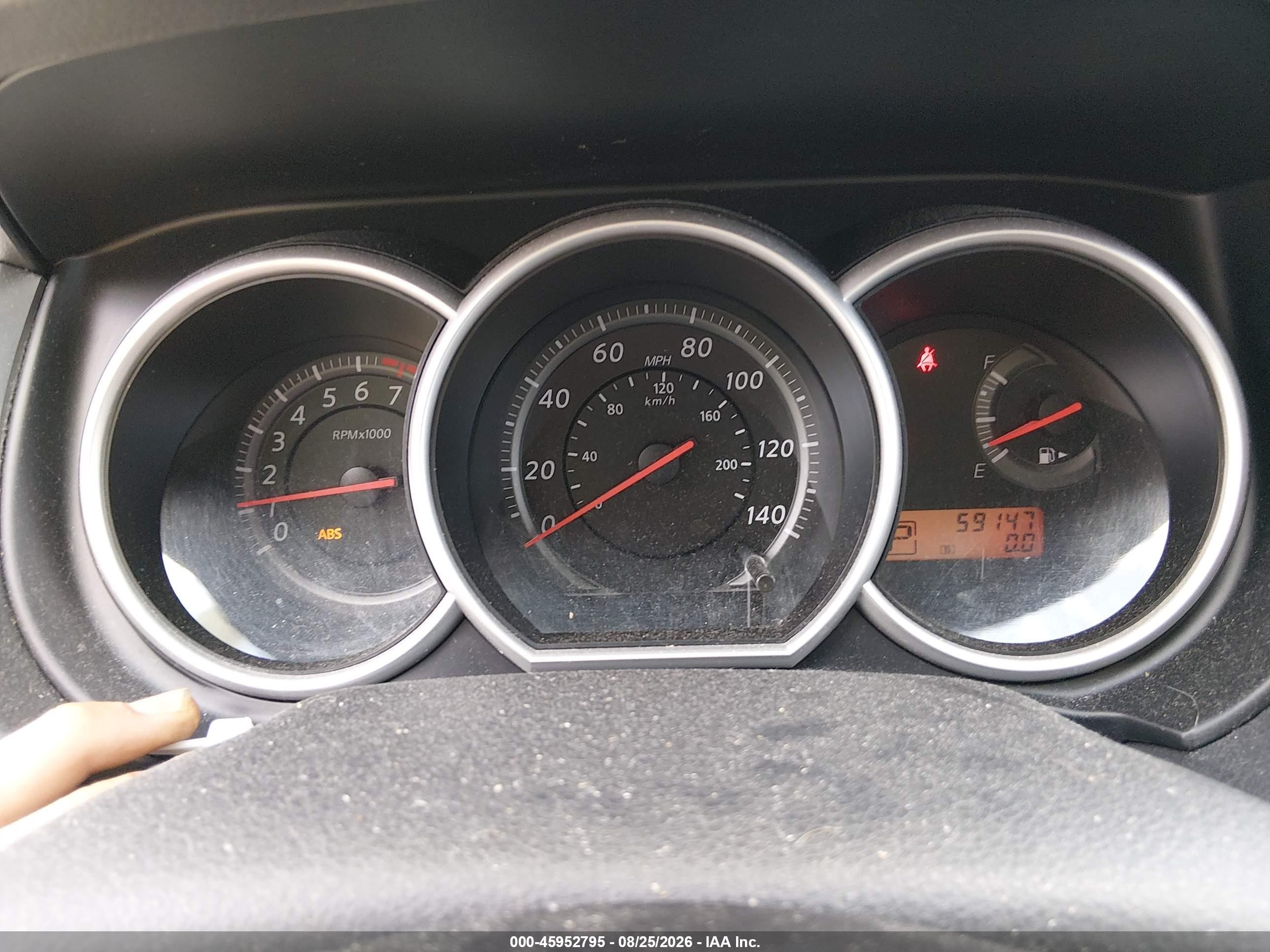 2011 Nissan Versa 1.8s Silver vin: 3N1BC1CPXBL507723