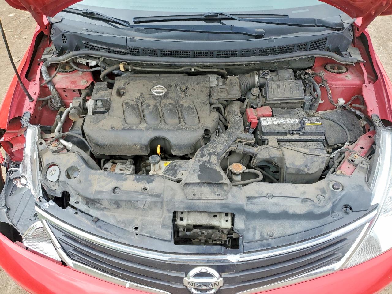 2011 Nissan Versa 1.8 S Red vin: 3N1BC1CPXBL517250