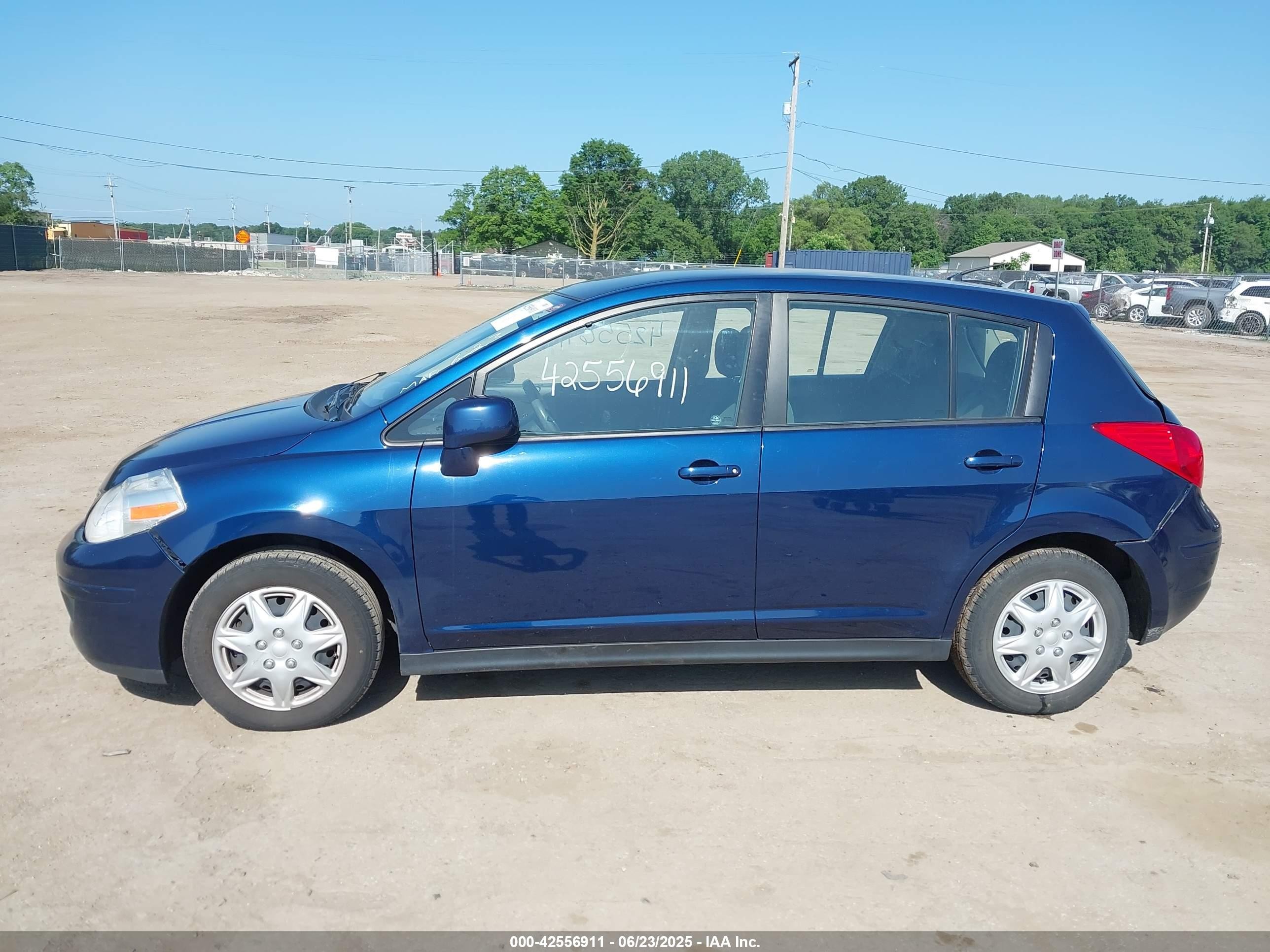 2012 Nissan Versa 1.8 S Blue vin: 3N1BC1CPXCK296126