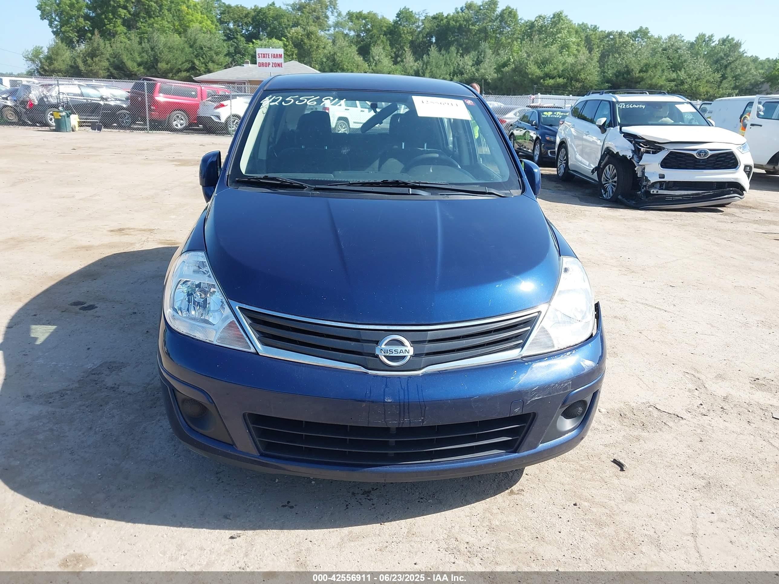 2012 Nissan Versa 1.8 S Blue vin: 3N1BC1CPXCK296126