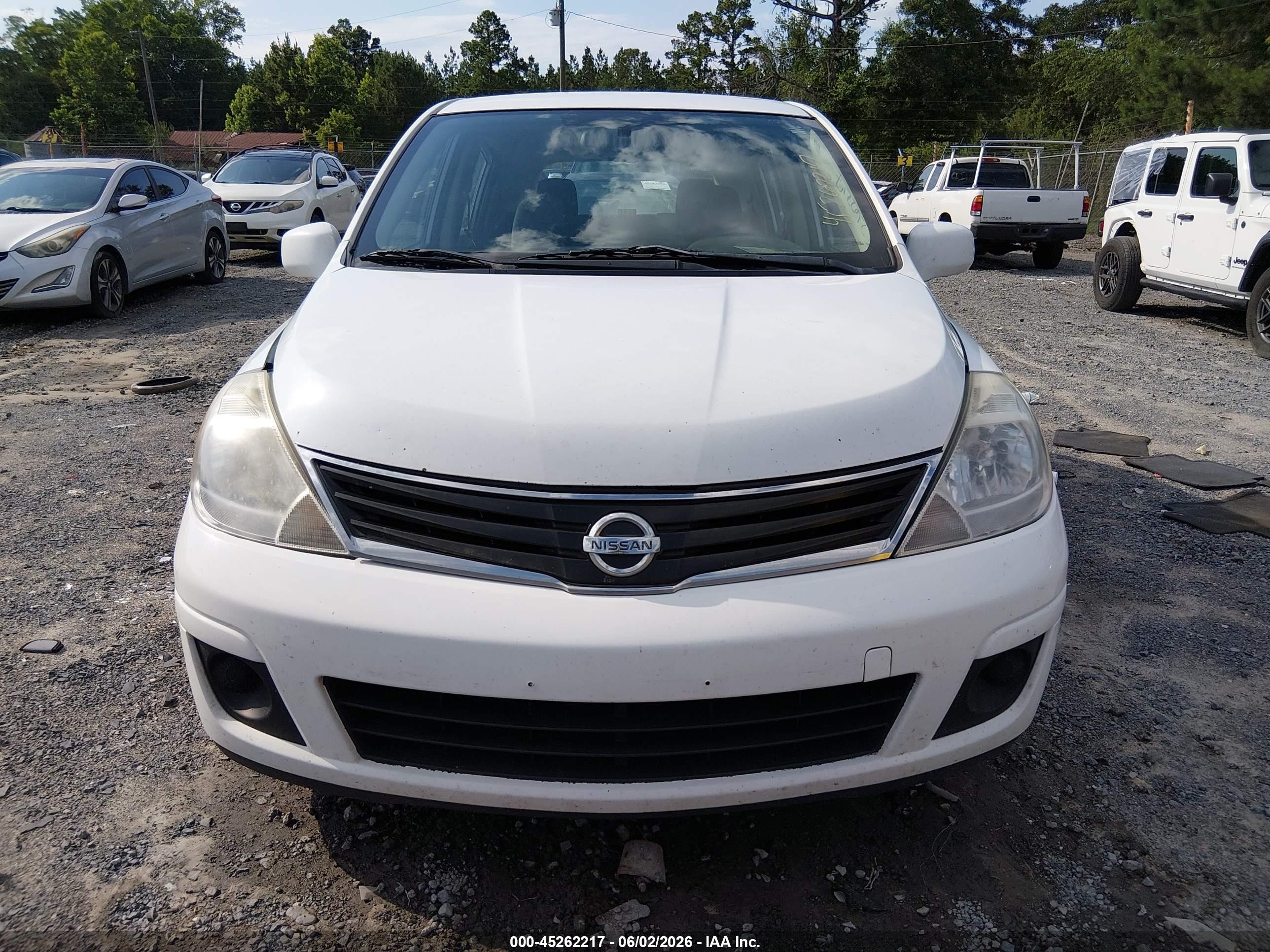2012 Nissan Versa 1.8 S Белый vin: 3N1BC1CPXCK811416
