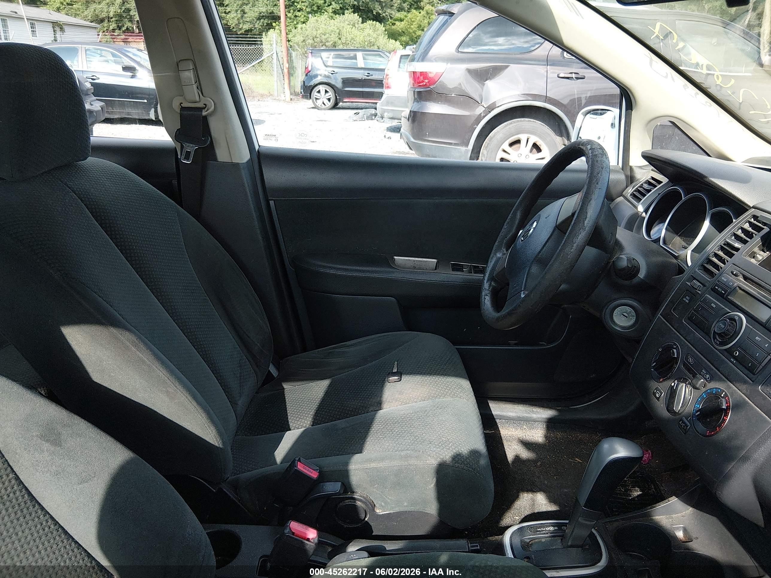 2012 Nissan Versa 1.8 S Белый vin: 3N1BC1CPXCK811416