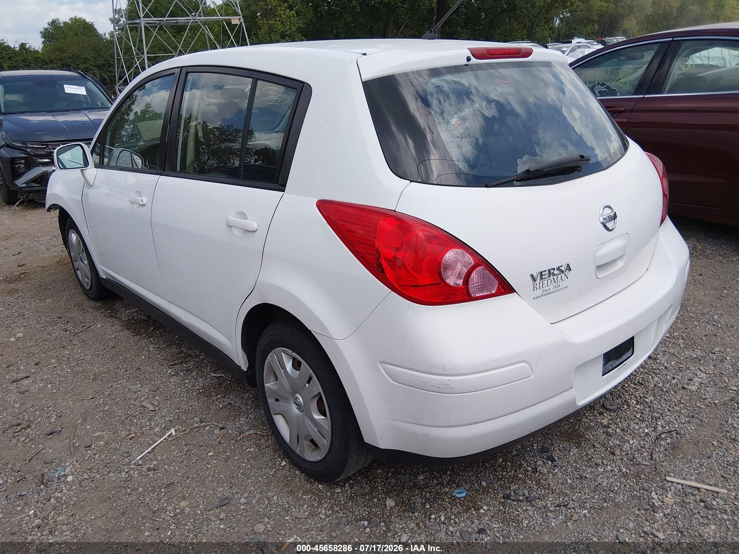 2012 Nissan Versa 1.8 S White vin: 3N1BC1CPXCK815644