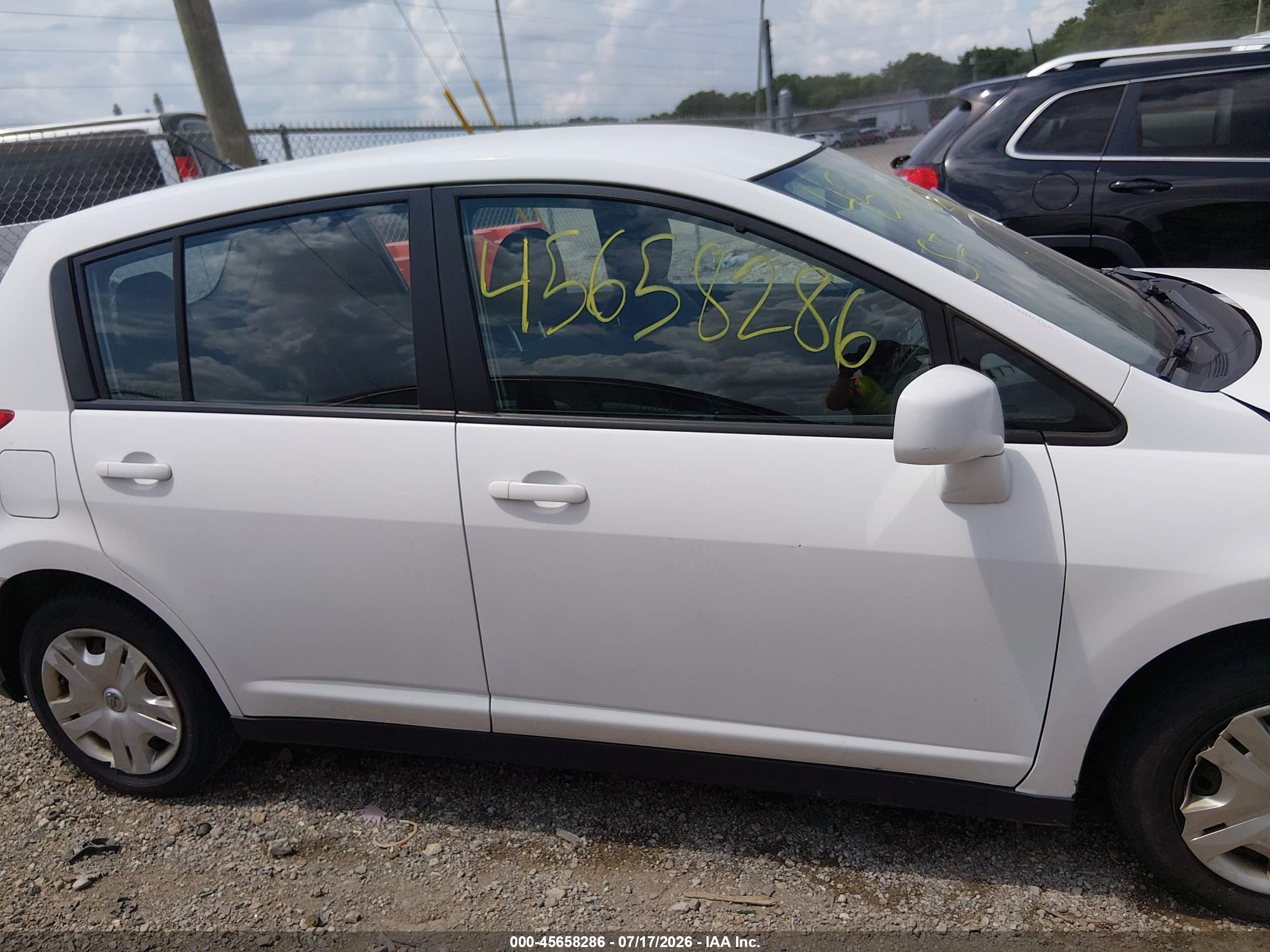 2012 Nissan Versa 1.8 S White vin: 3N1BC1CPXCK815644