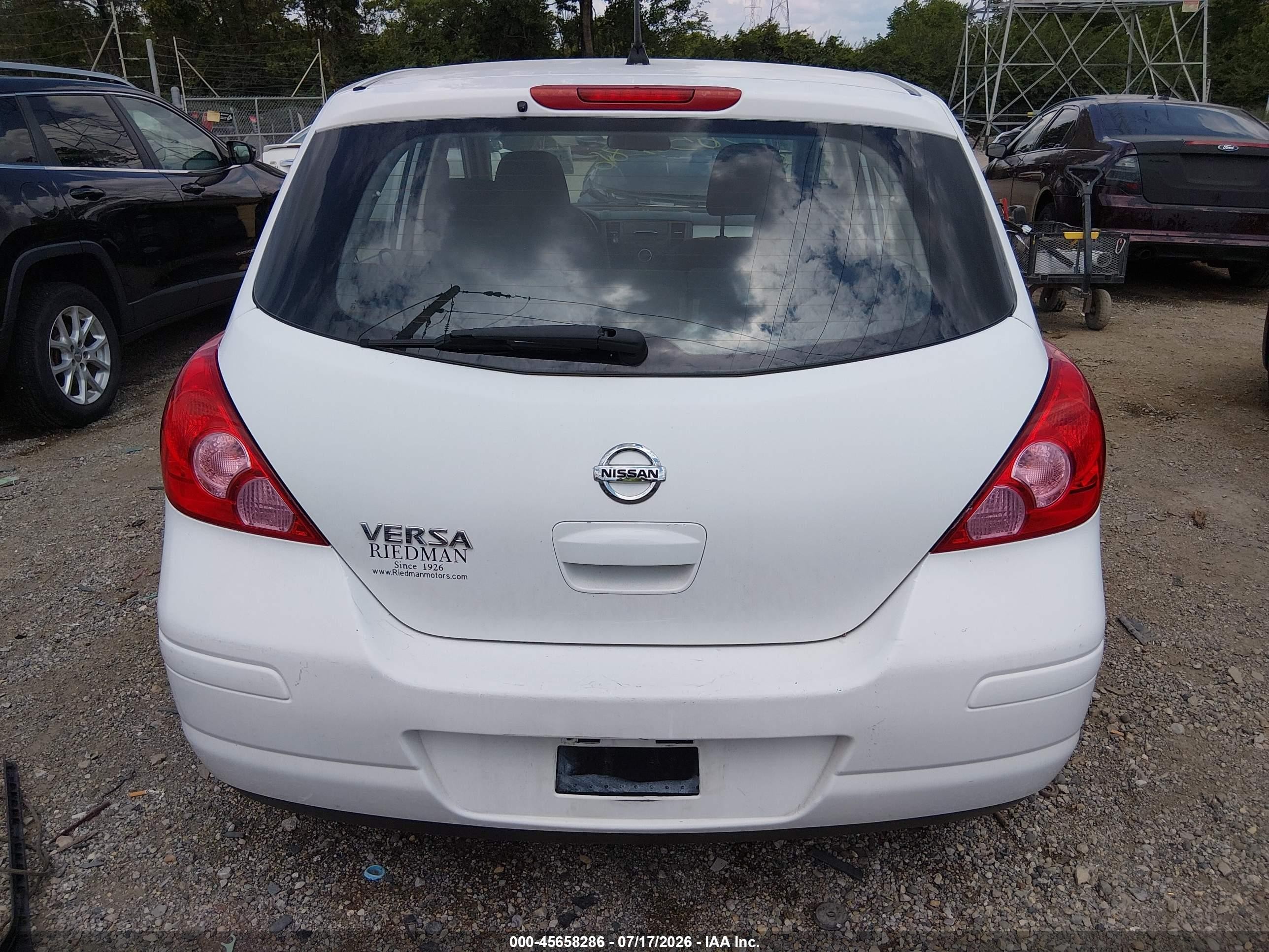 2012 Nissan Versa 1.8 S White vin: 3N1BC1CPXCK815644