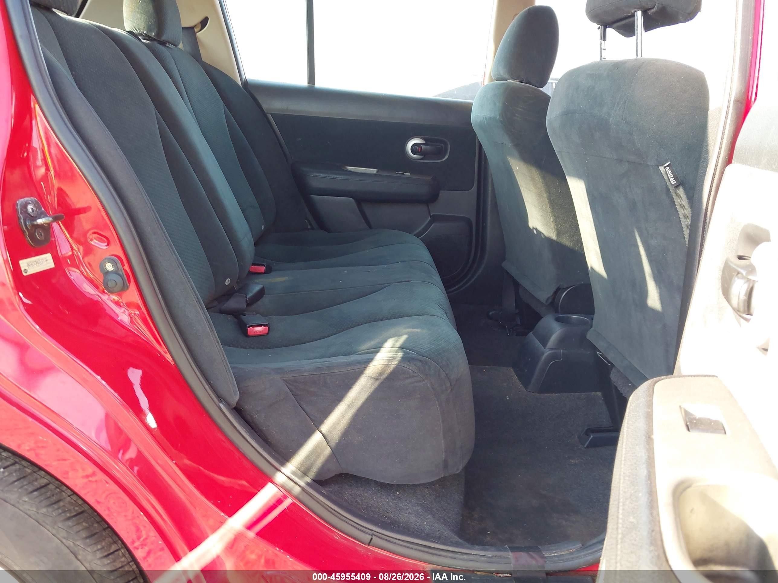 2012 Nissan Versa 1.8 S Red vin: 3N1BC1CPXCL371191