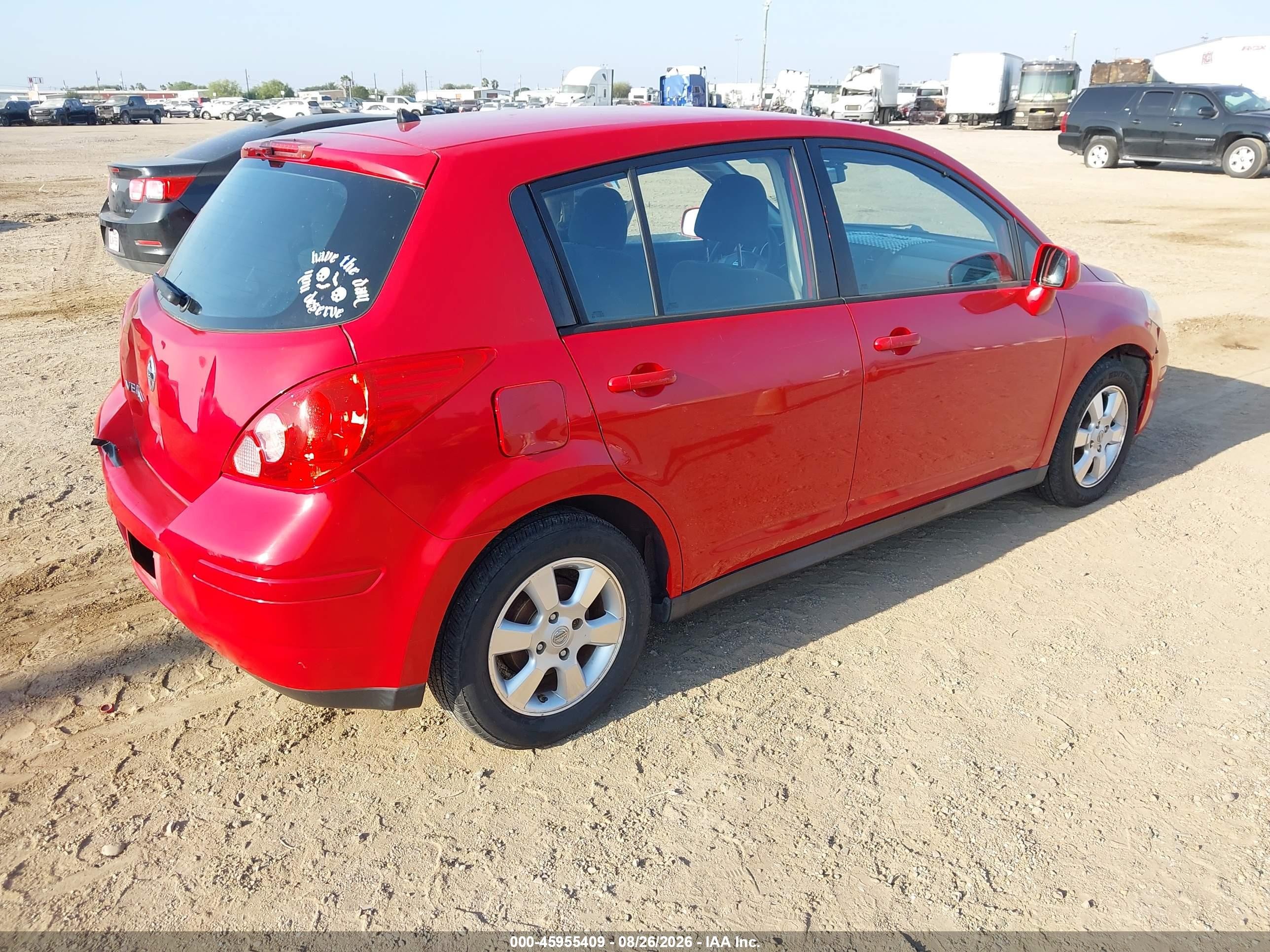 2012 Nissan Versa 1.8 S Red vin: 3N1BC1CPXCL371191