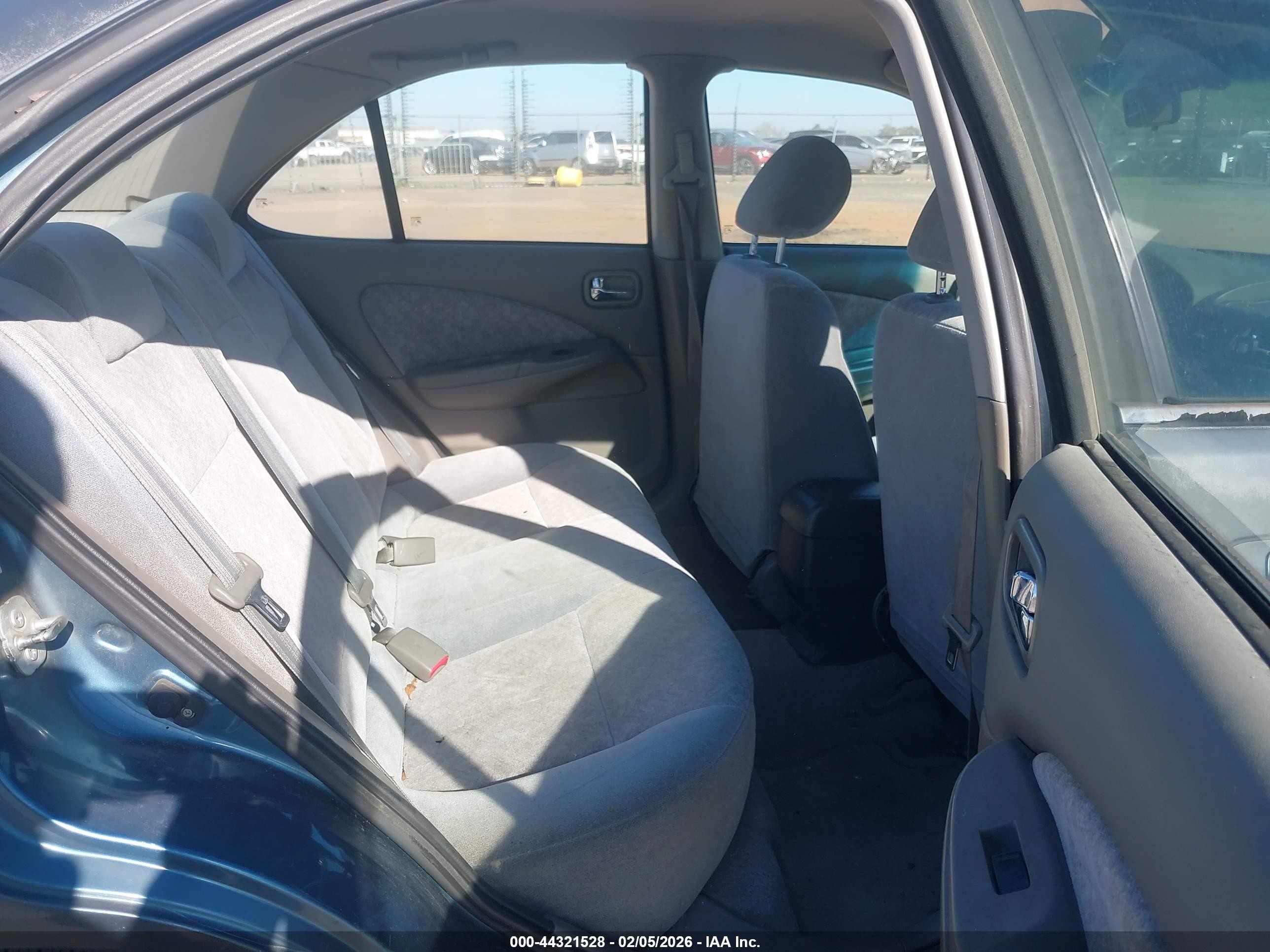 2001 Nissan Sentra Gxe Green vin: 3N1CB51D01L467030