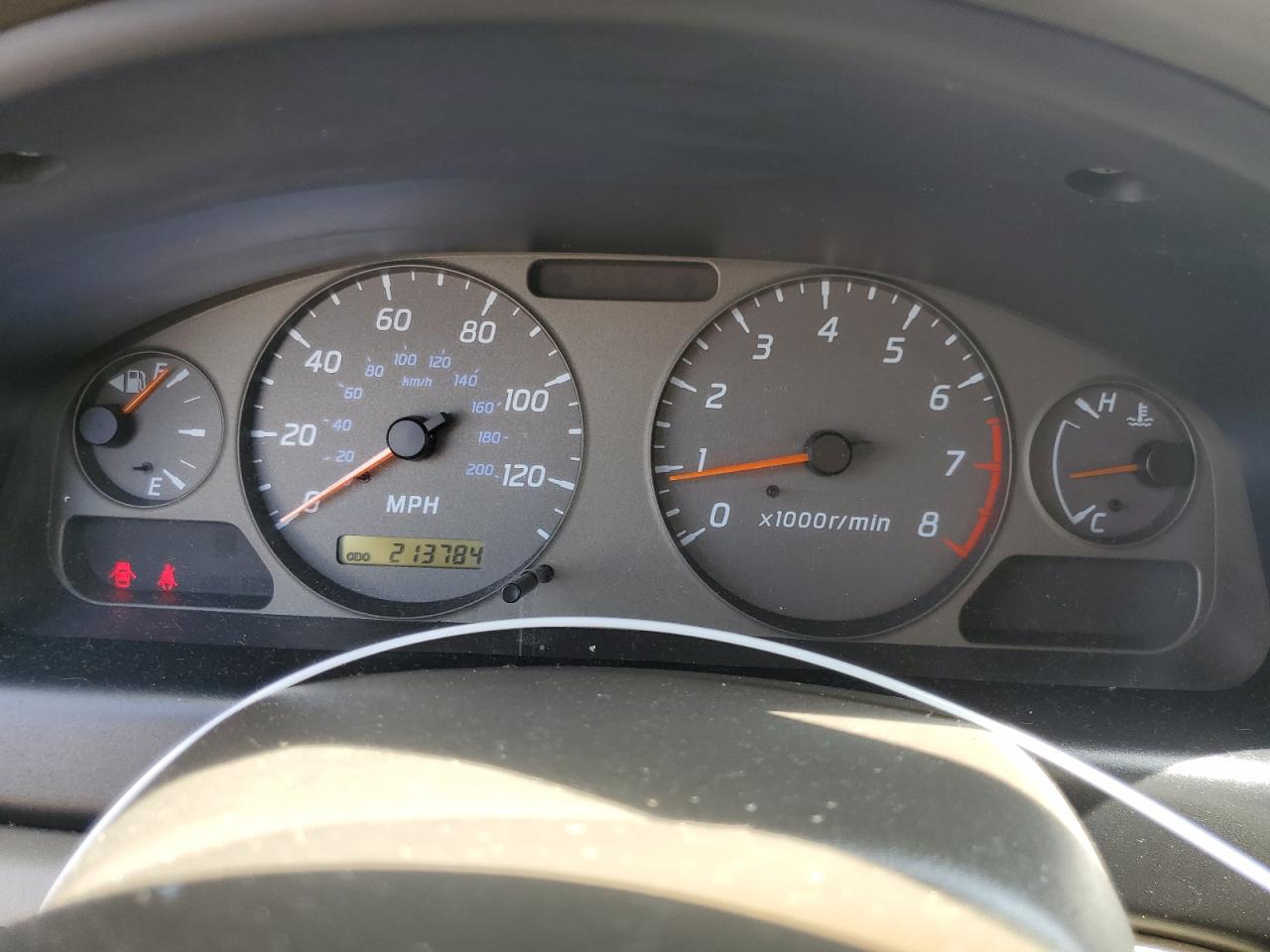 2002 Nissan Sentra Xe Серебряный vin: 3N1CB51D02L588786
